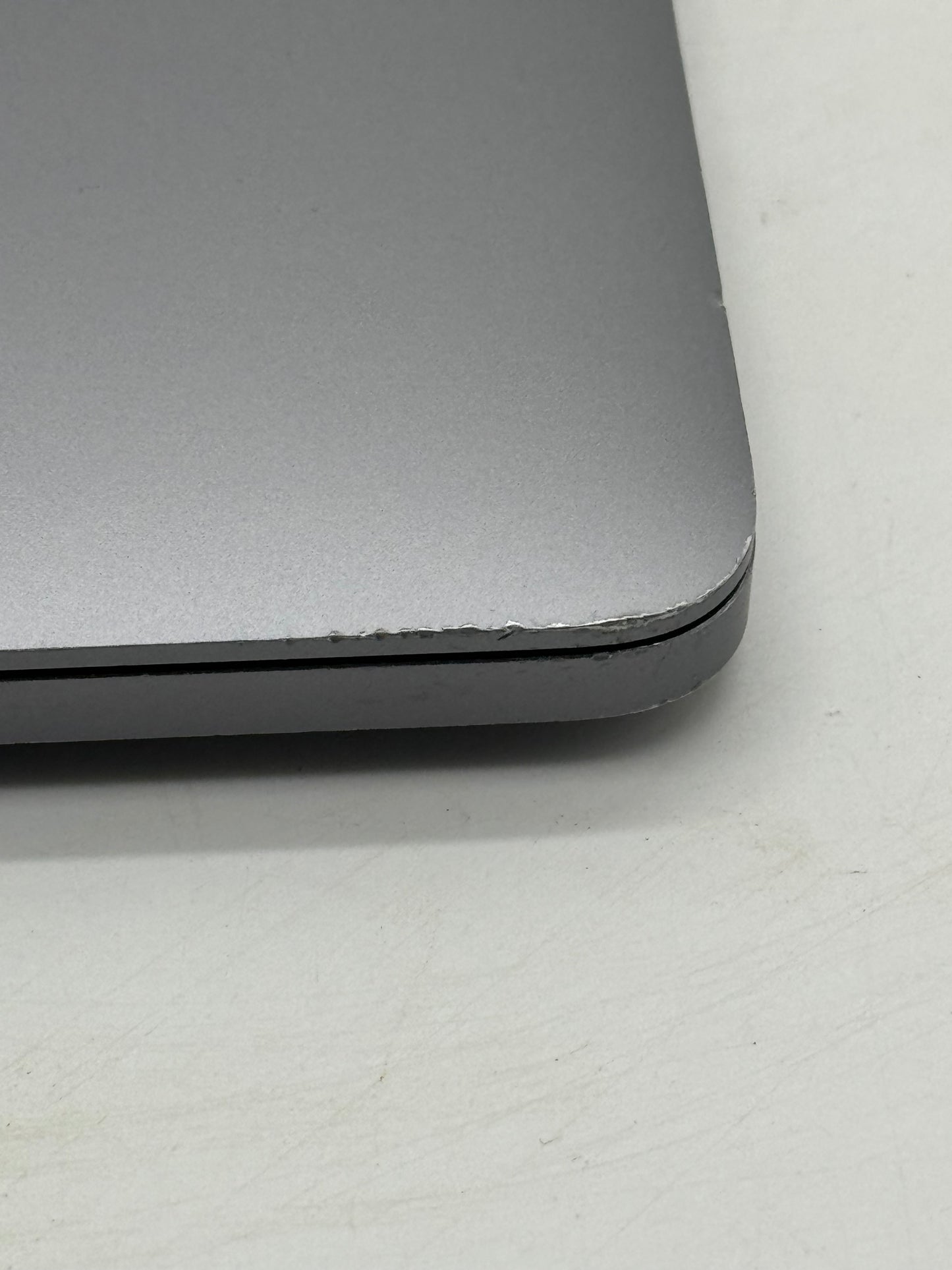 Apple MacBook Pro 13" A1708 2017 - Space Gray - 128GB, 8GB RAM