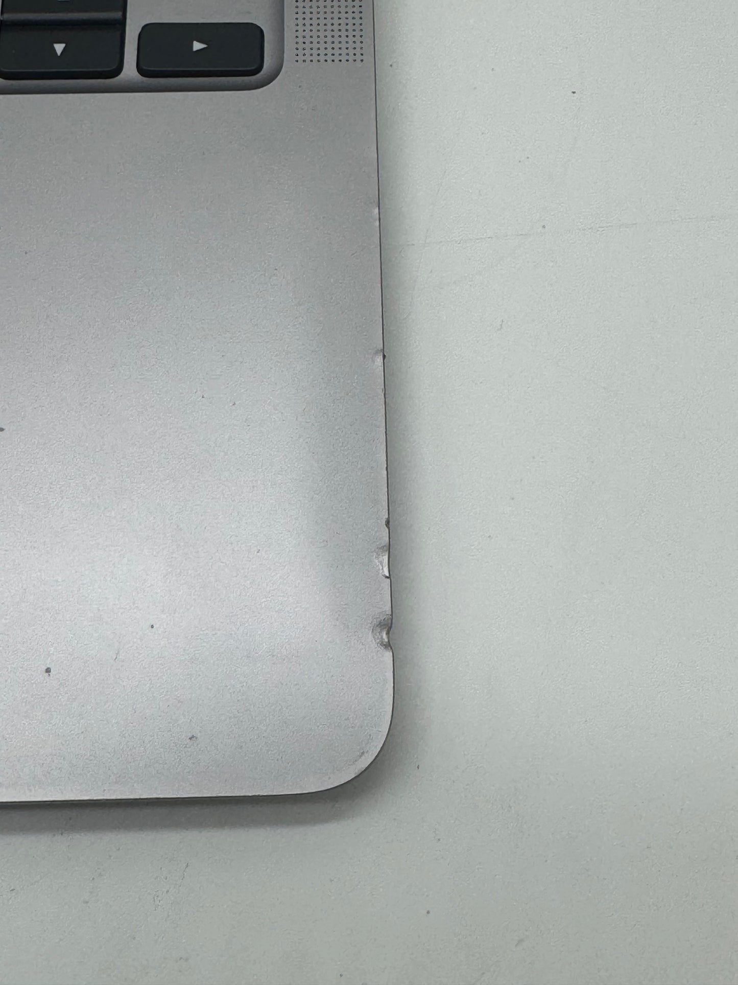 2020 Apple MacBook Air 13" A2179 Core i5 1.1Ghz 8GB RAM 256GB SSD !Read