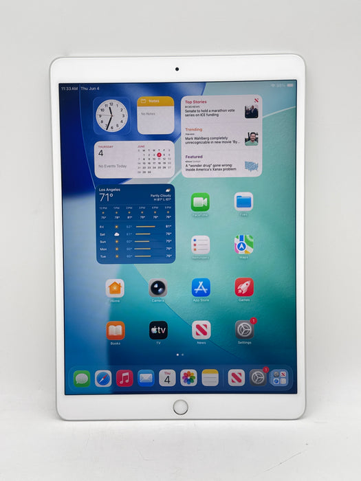 Apple iPad Air 3rd Gen 10.5" 256GB WiFi ONLY  MUUR2LL/A A2152 Silver For Parts LCD Issue