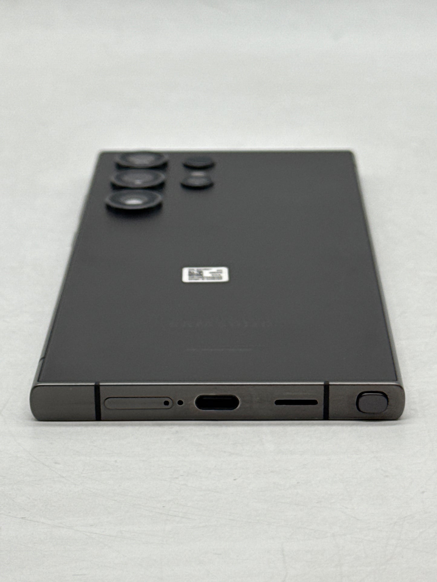 Unlocked Samsung Galaxy S24 Ultra 6.8" SM-S928U1 256GB 12GB Titanium Gray Read