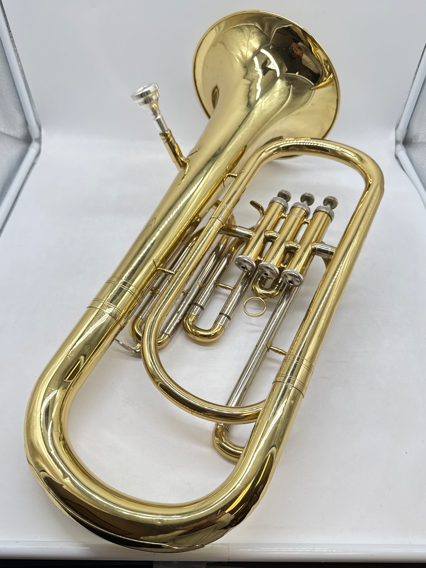 Mendini by Cecilio MBR-30L B-flat baritone horn