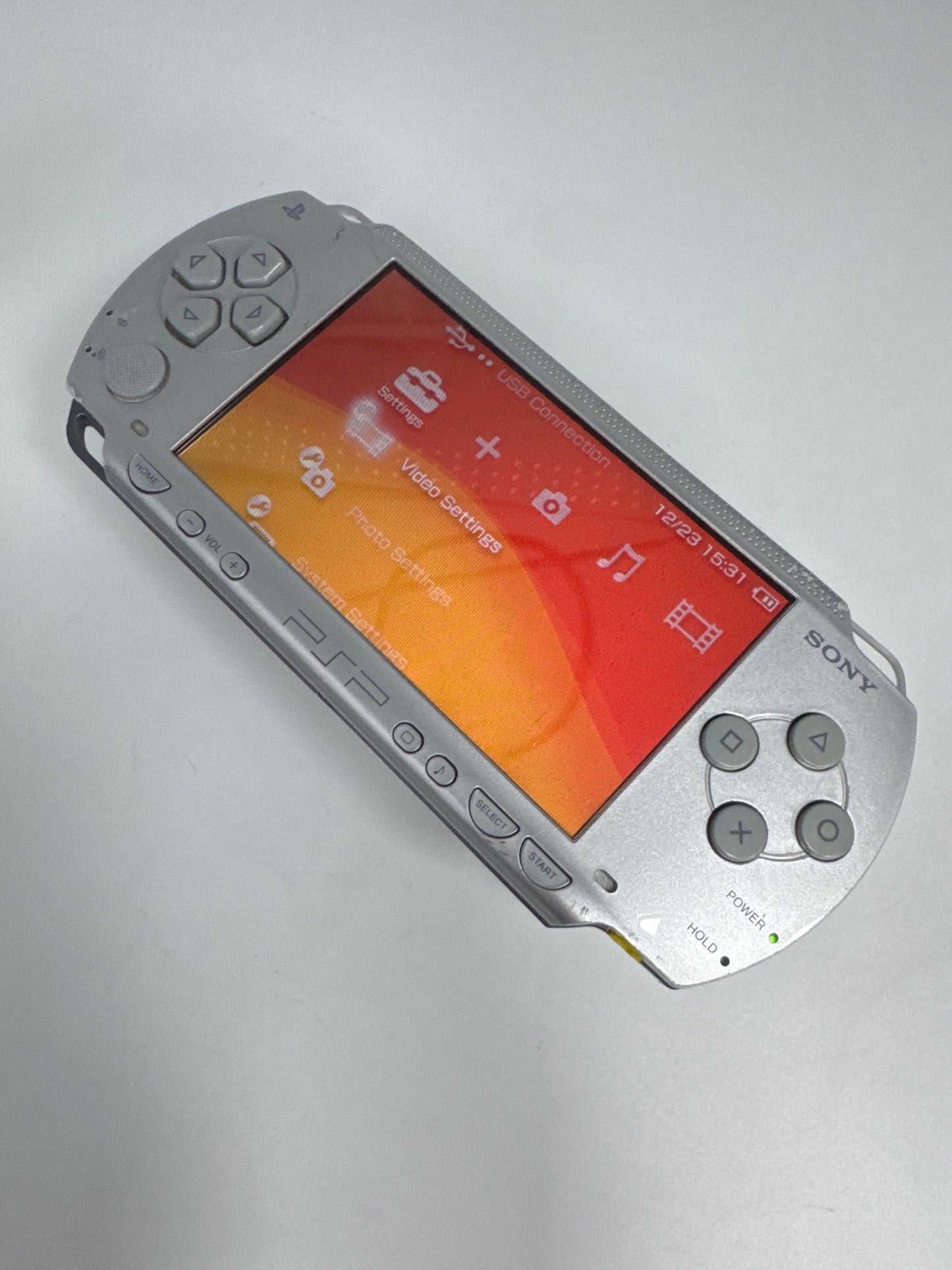 Sony PlayStation Portable PSP-1000 Mystic Silver Console w/ 2400mAh Battery #91