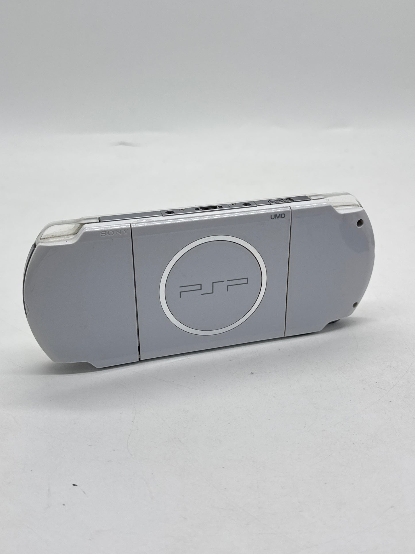 Sony PlayStation Portable PSP-3000 White Console #384 w/ OEM 1200mAh Battery
