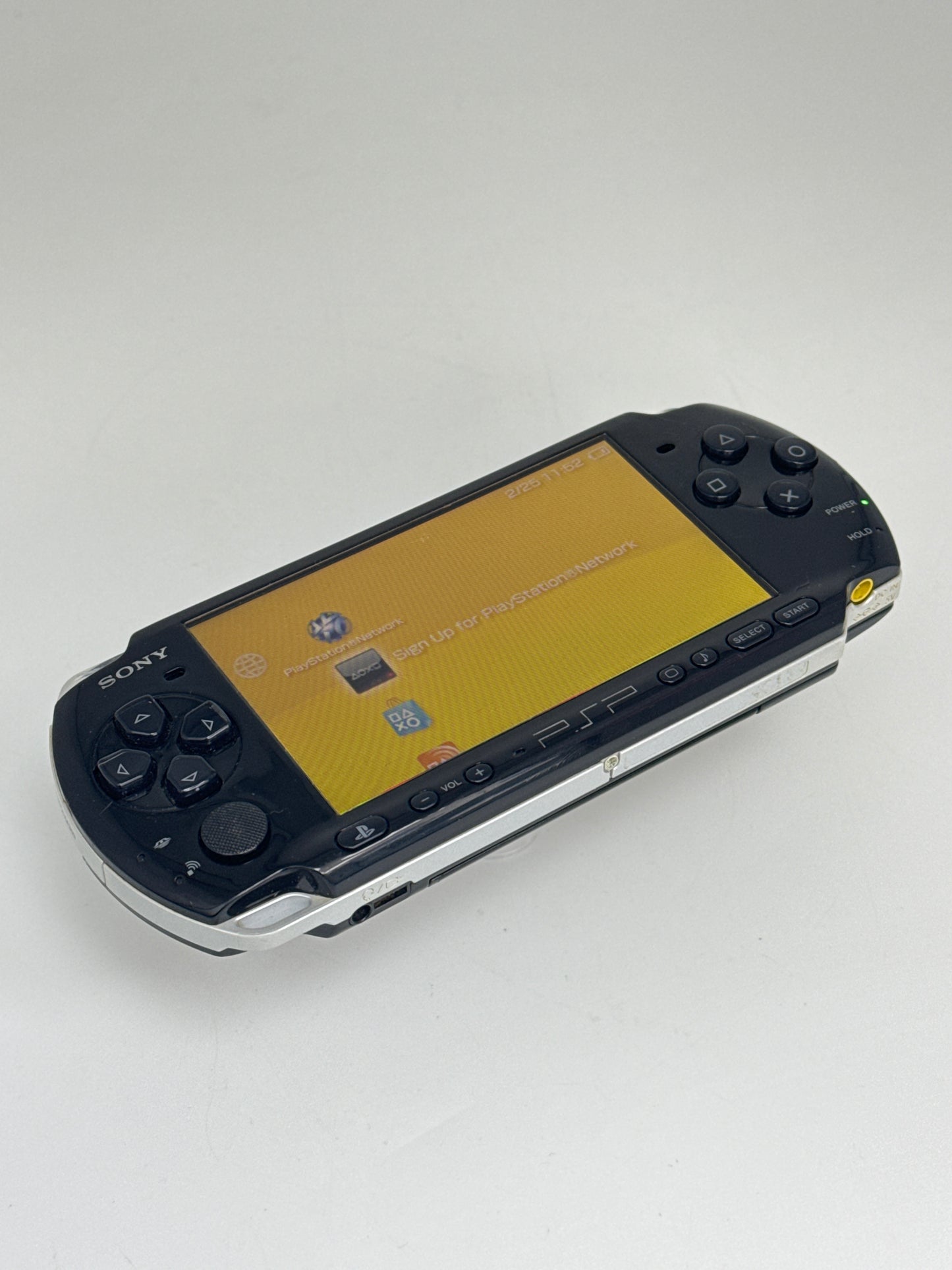 Sony PSP-3000 Piano Black Console #434 w/ 1200mAh Battery