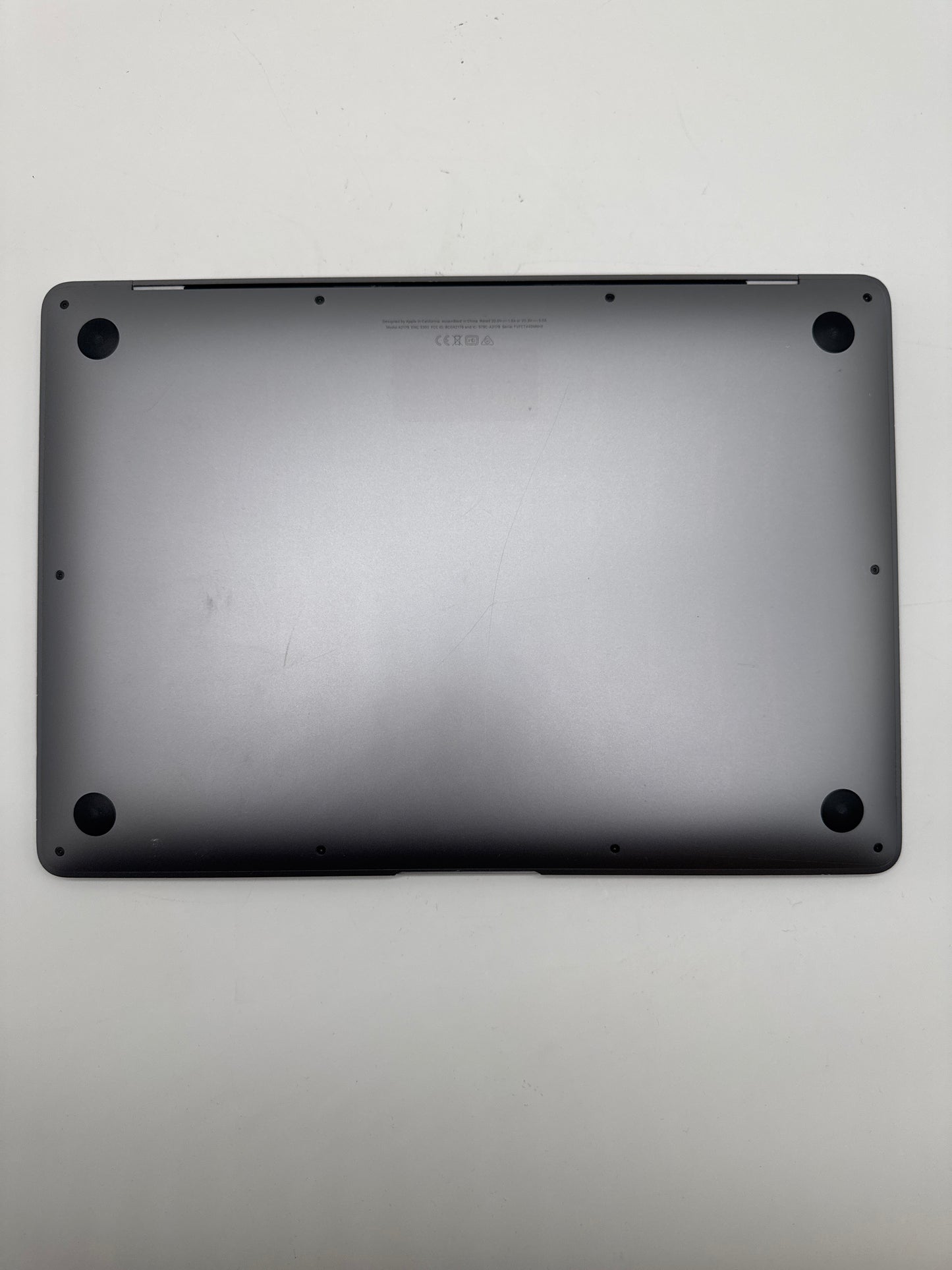 2020 Apple Macbook Air A2179 Core i3 8GB RAM 256GB SSD - Read