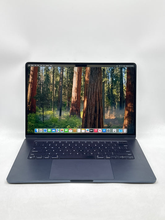 2024 Apple MacBook Air 15.3" A3114 M3 8C-CPU 10C-GPU 512GB SSD 8GB RAM
