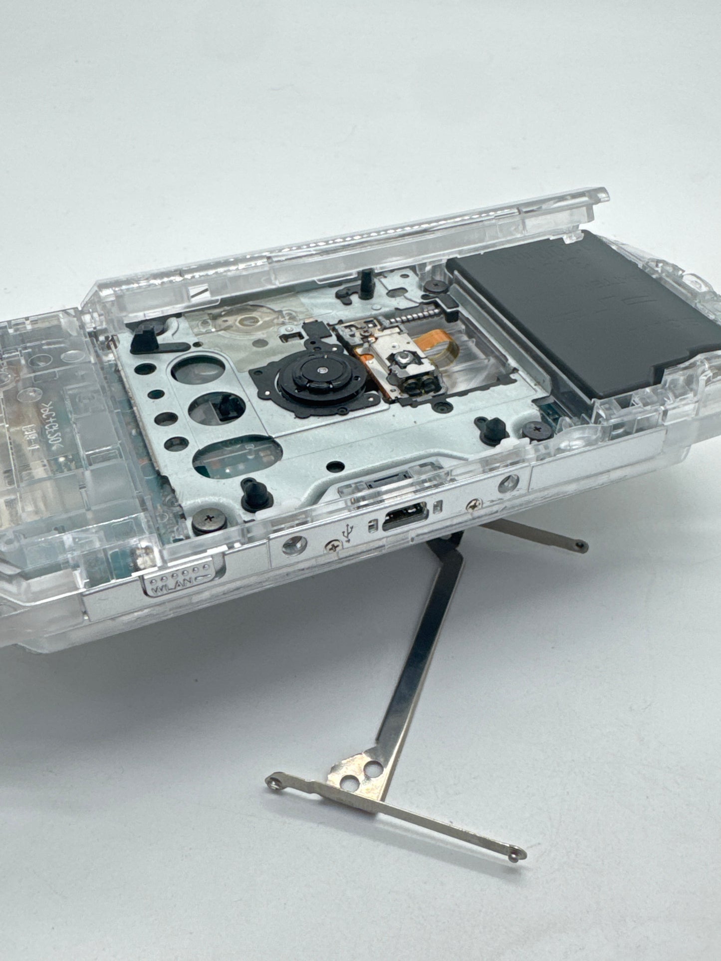 Sony PSP-3006 Clear Shell Console w/ 1200mAh Battery #104 BAD READ AS IS