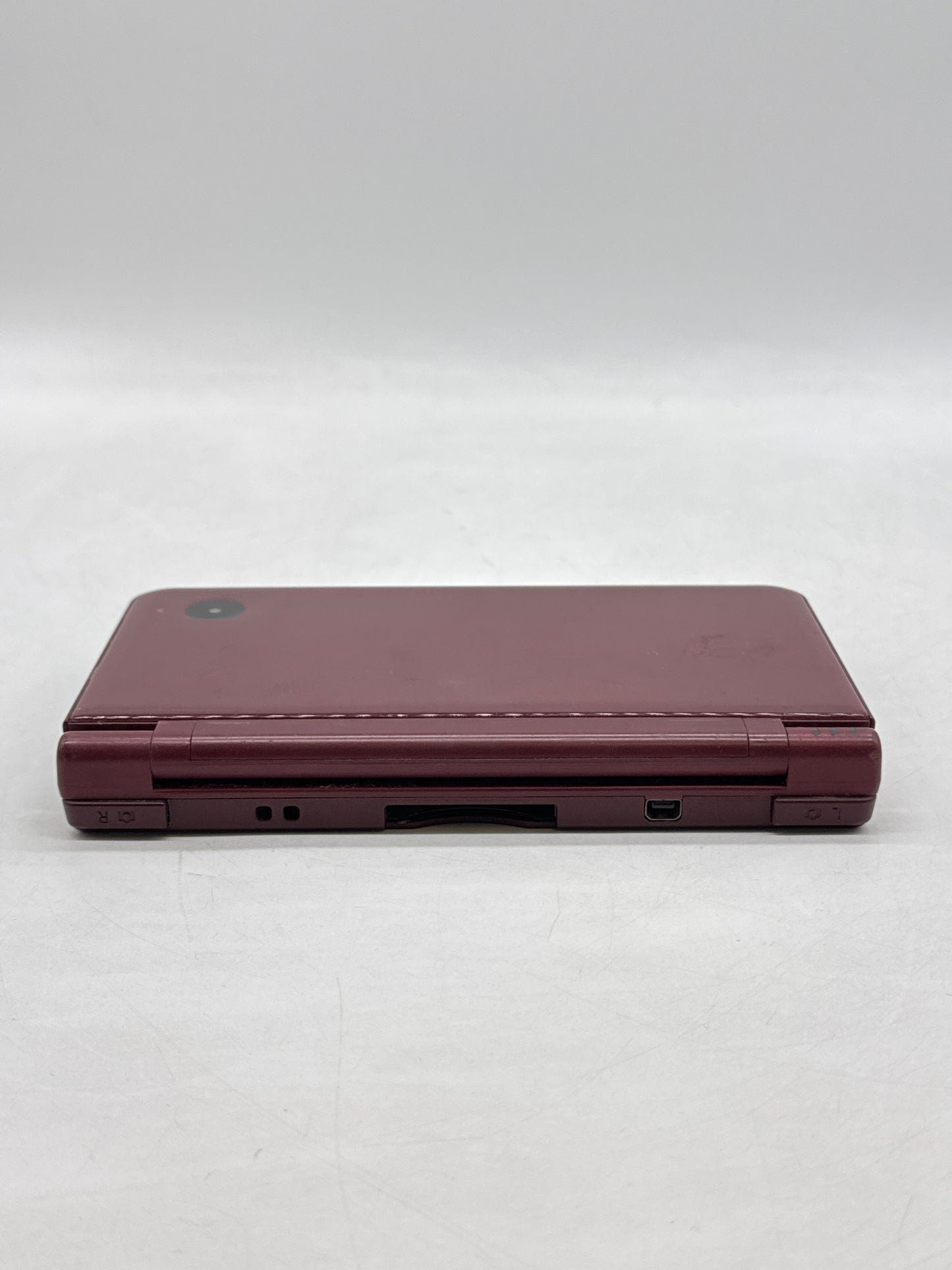 Nintendo DSi XL UTL-001(USA) Handheld Video Game Console Burgundy - Read!