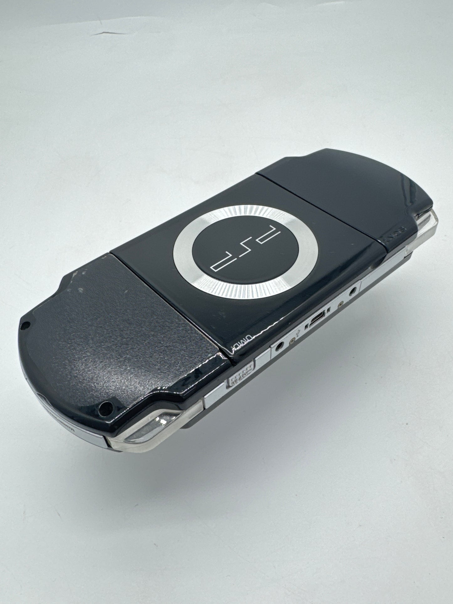 Sony PSP-2000 Piano Black Console #81 Noisy Disc Drive