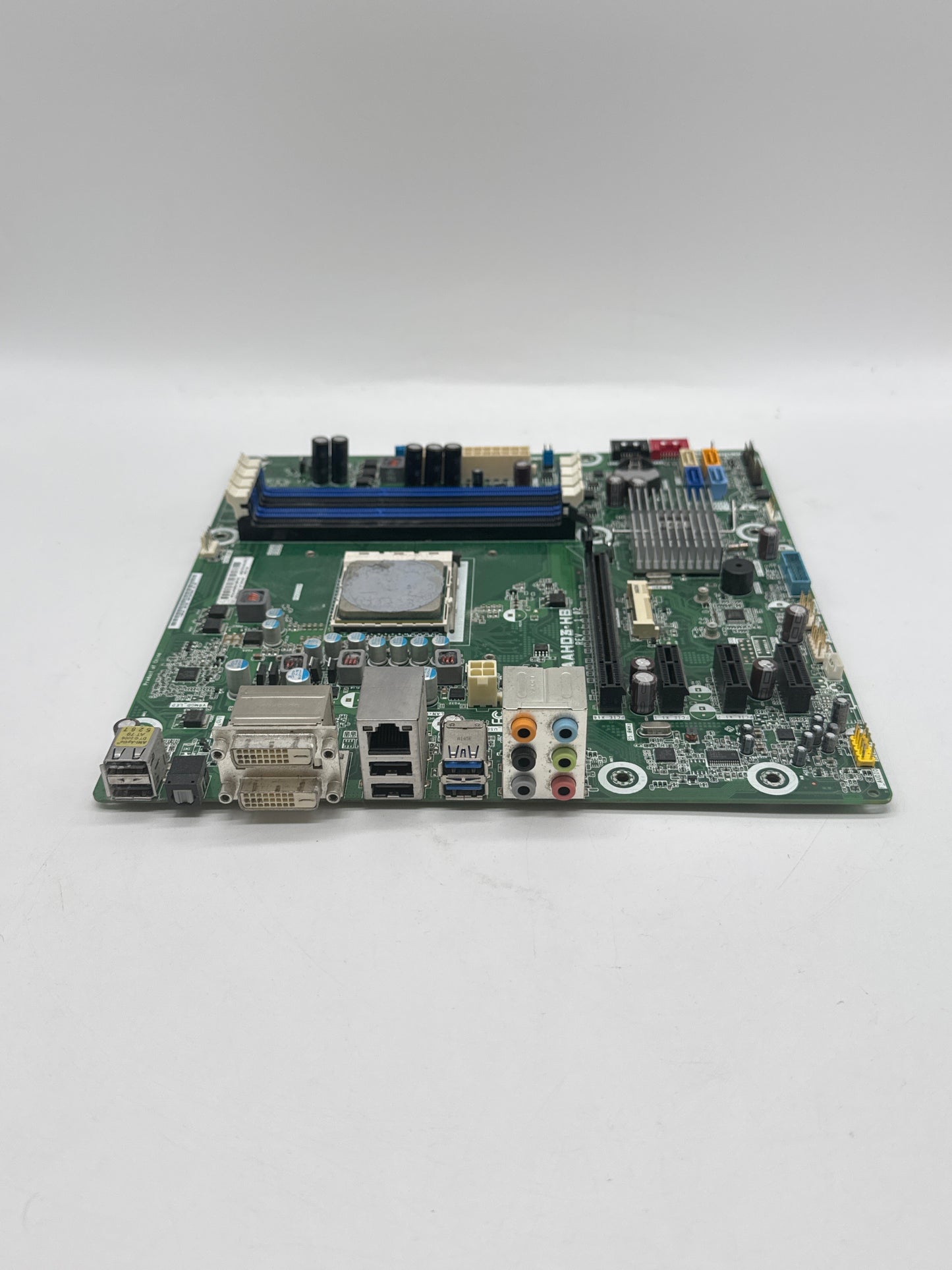 HP Pavilion p7-1100 Desktop AAHD3-HB Motherboard UNTESTED