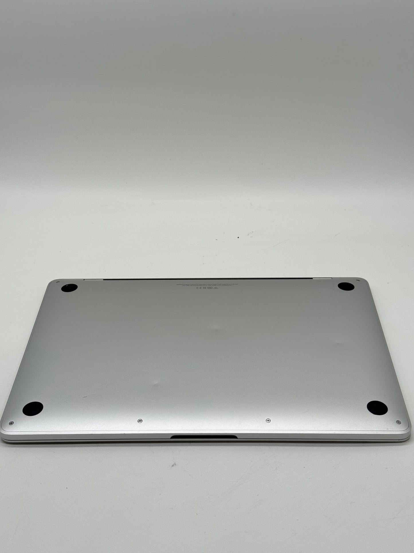 2020 Apple MacBook Pro 13" A2289 Core i5 1.4Ghz 256GB SSD 8GB RAM