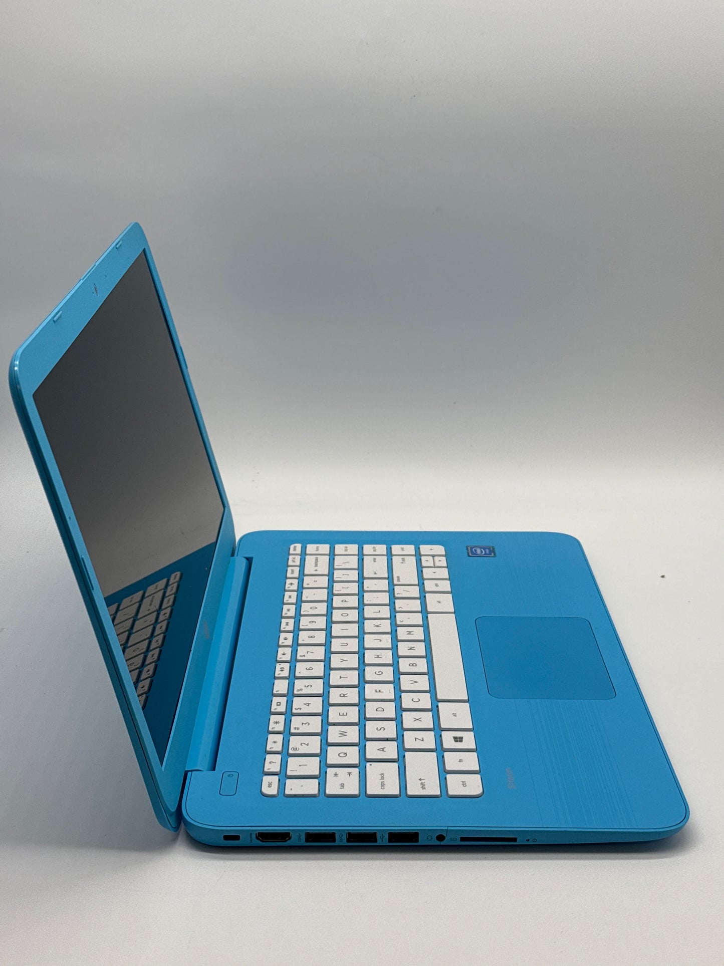 HP Stream 14-ax010hr 14 inch Intel Celeron N3060 4GB 32GB - Read