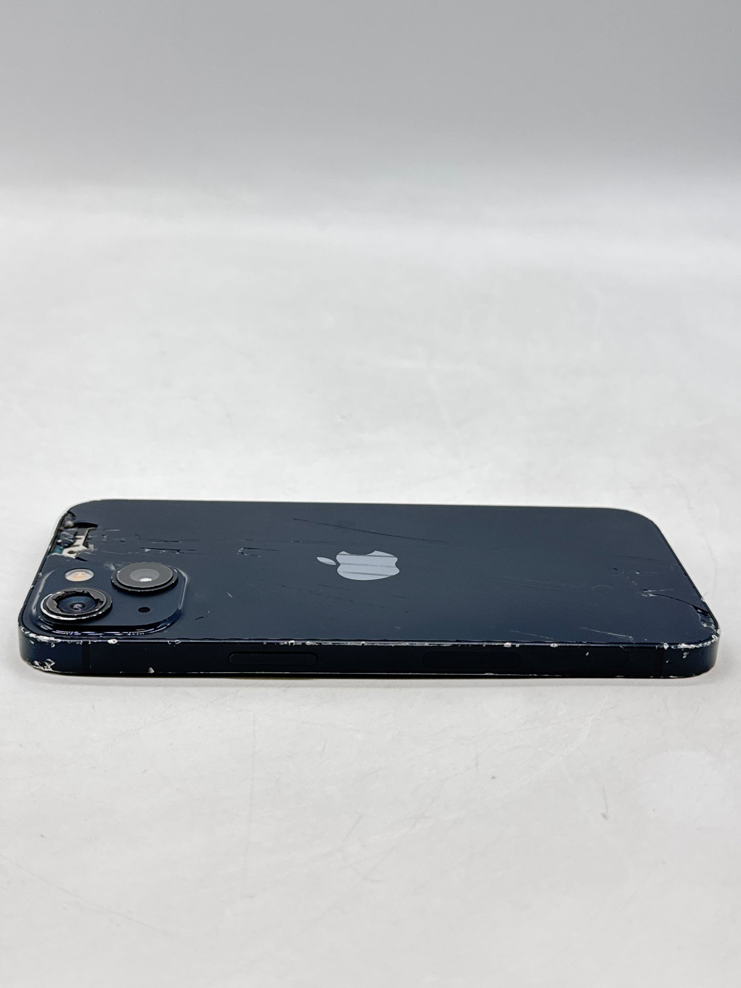 US Sprint/T-Mobile Apple iPhone 13 A2482 128GB 88% Battery Health - Cracked Back