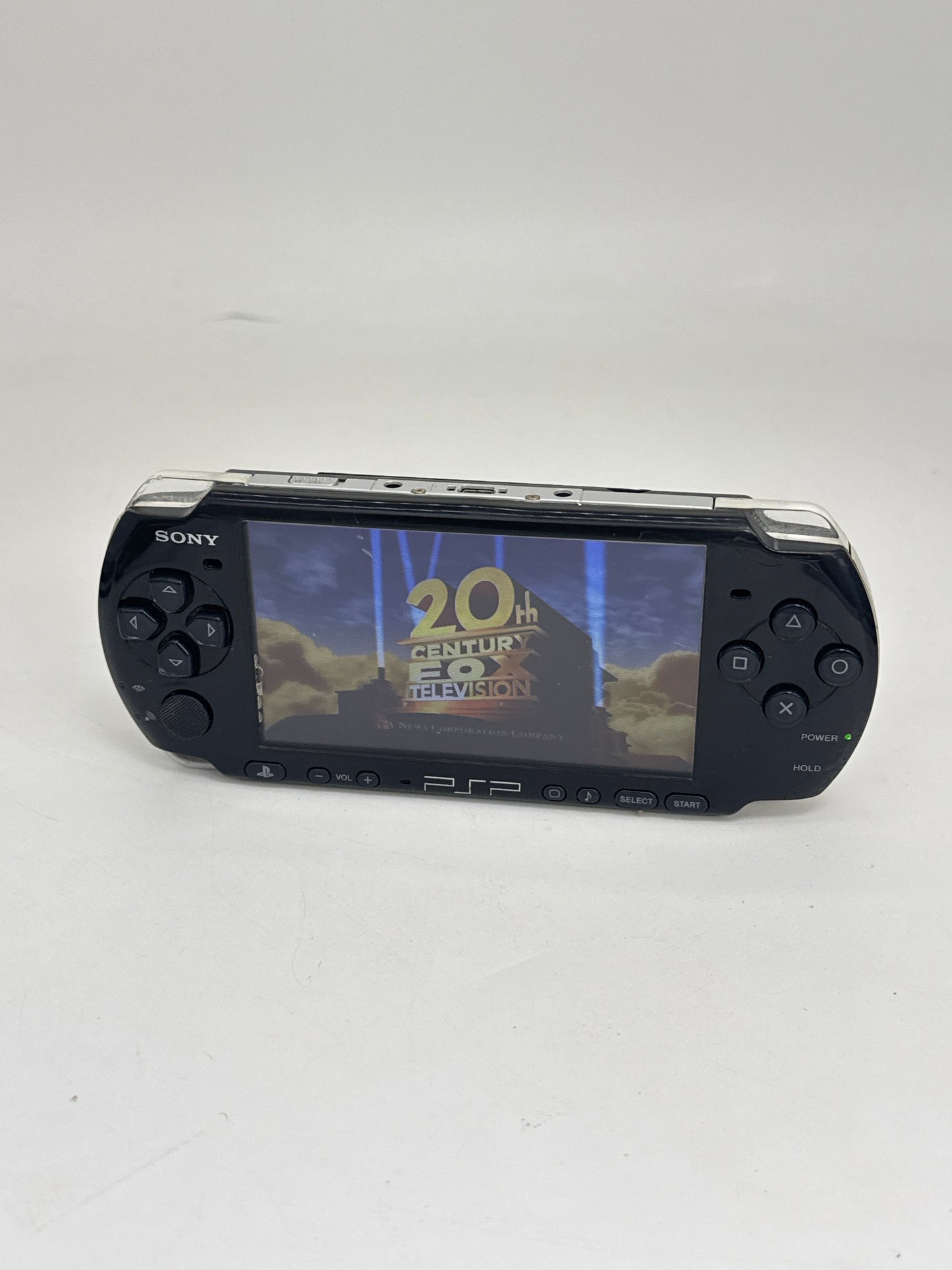 PlayStation Portable PSP-3000 Piano Black Console #663 w/ 2400mAh Battery - Noisy UMD