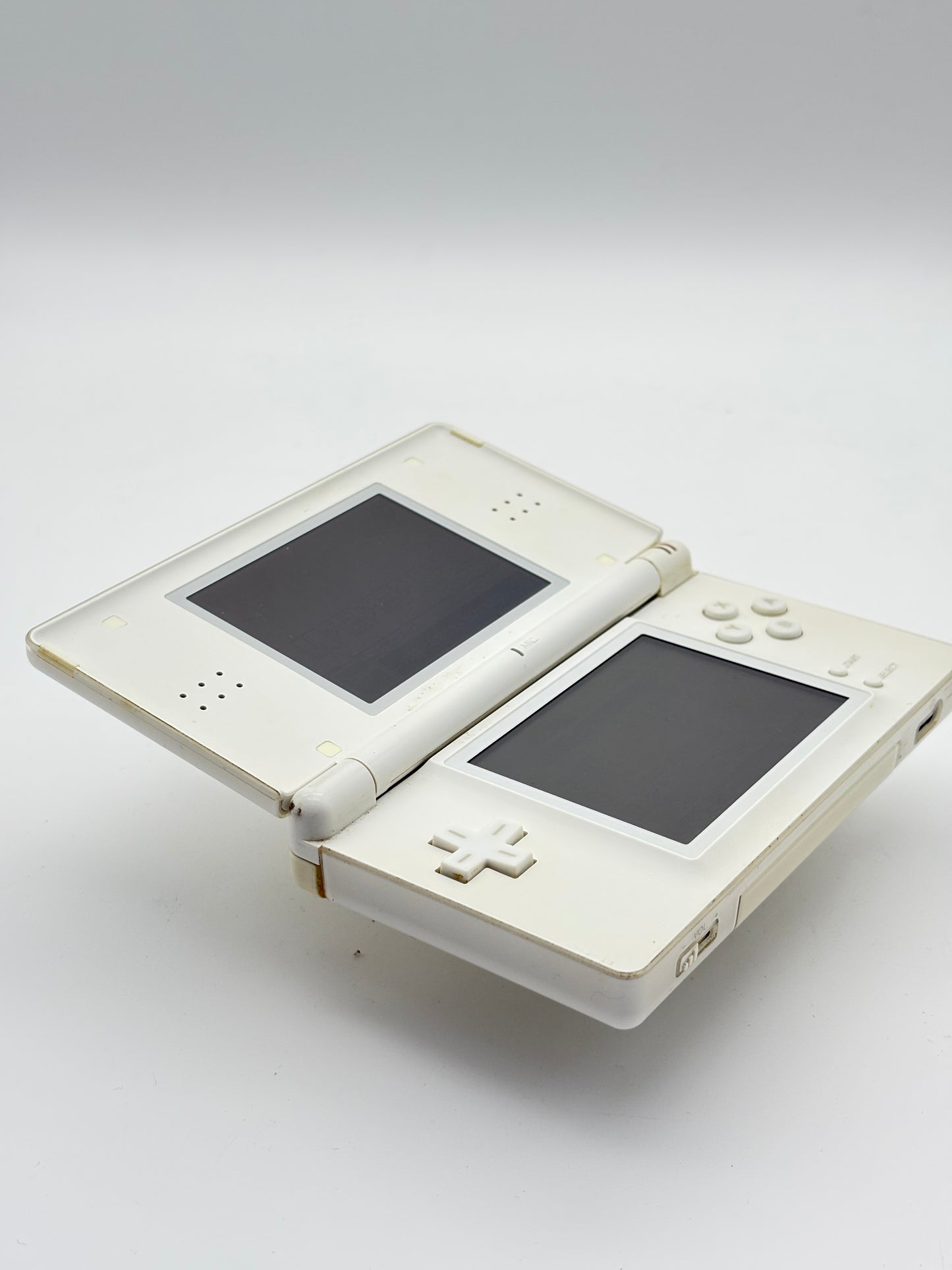 Nintendo DS Lite USG-001 Polar White Console UNTESTED AS IS #302