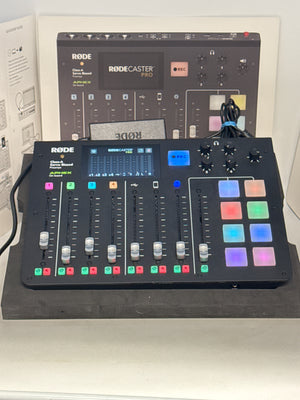 Rode Rodecaster Pro Podcast Production Studio 4-Channel Audio Mixer