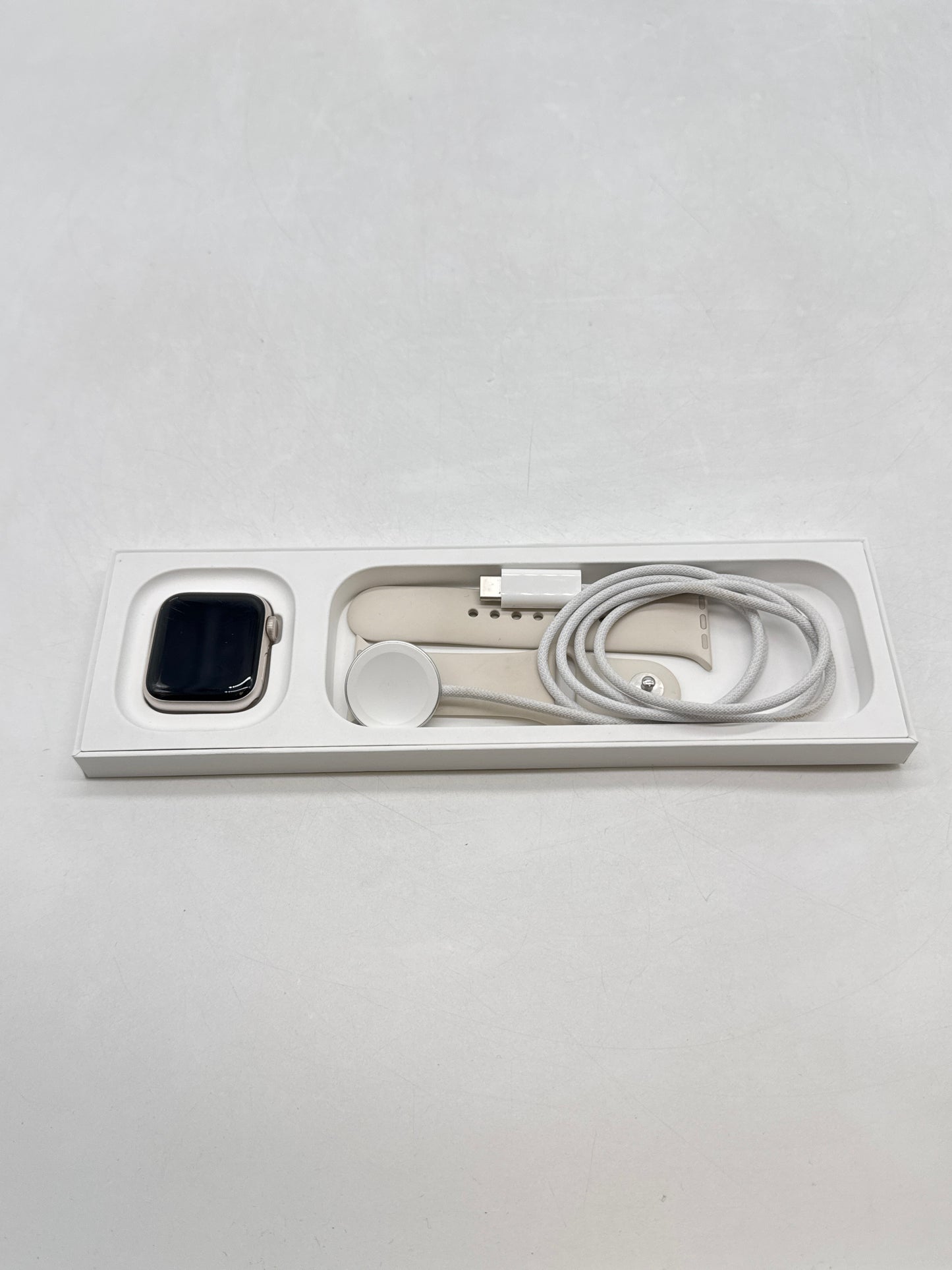 Unlocked Apple Watch SE 3 A3326 40mm GPS + Cellular Starlight Aluminum