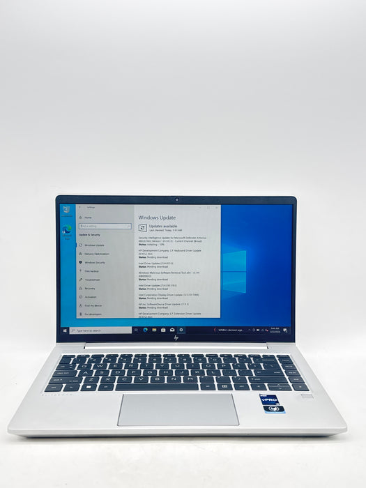 HP EliteBook 640 G10 14.0" FHD Touch Core i5-1335U 1.30GHz 256GB SSD 8GB RAM