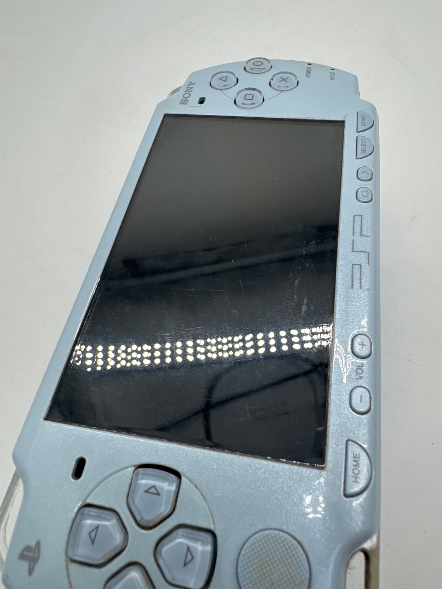 Sony PSP-2000 Blue Console #95 No Battery or Lid No Charger BAD DISPLAY & UMD AS IS