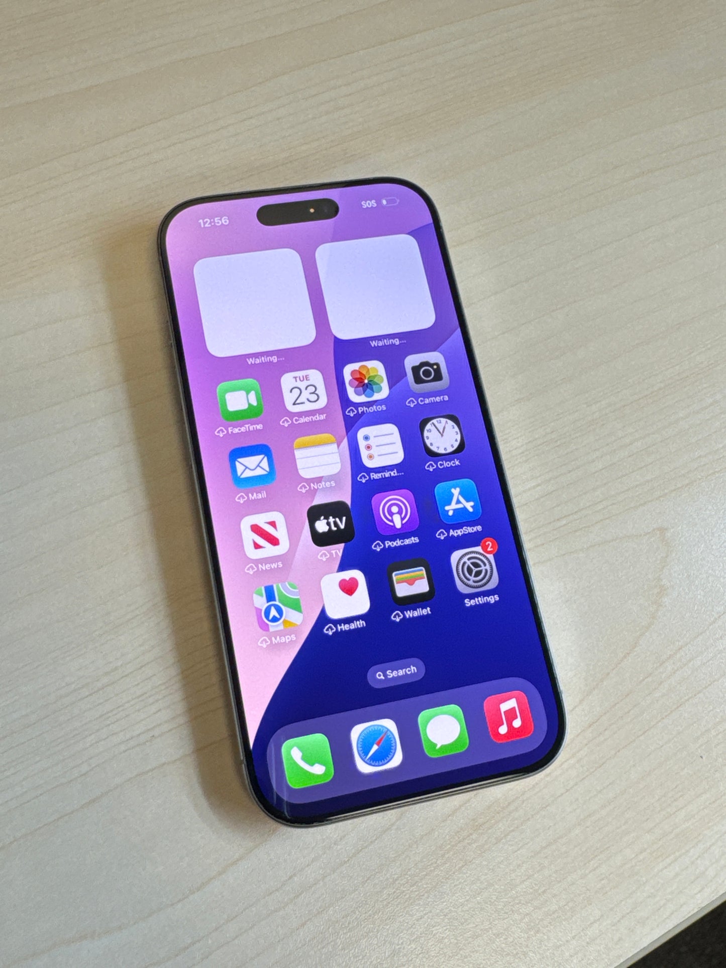 Unlocked Apple iPhone 16 Pro A3083 128GB Natural Titanium 96% Battery Health