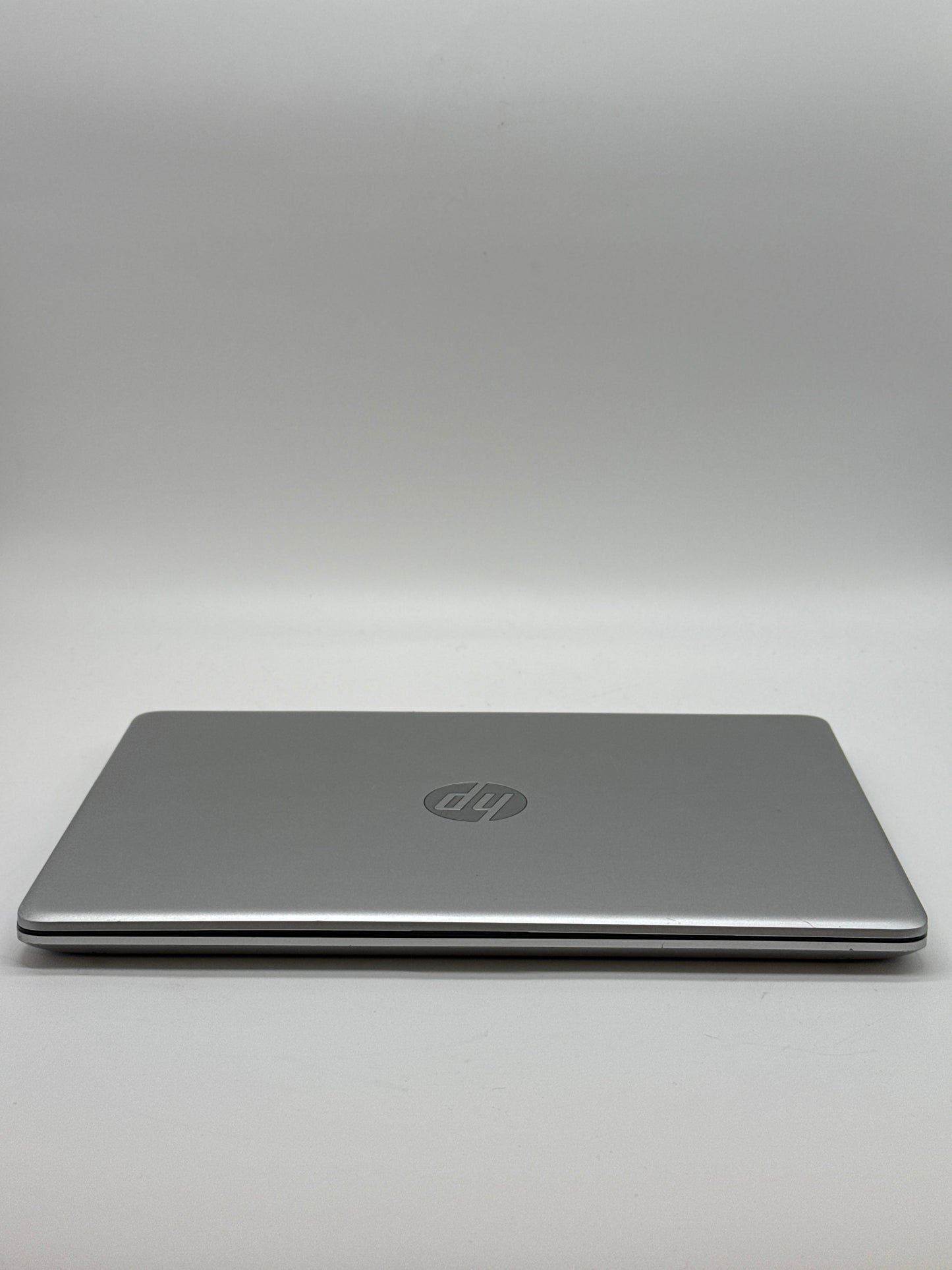 HP 14" Ryzen 3 3250U 4GB RAM 128GB SSD 14-dk1032wm w/ Charger