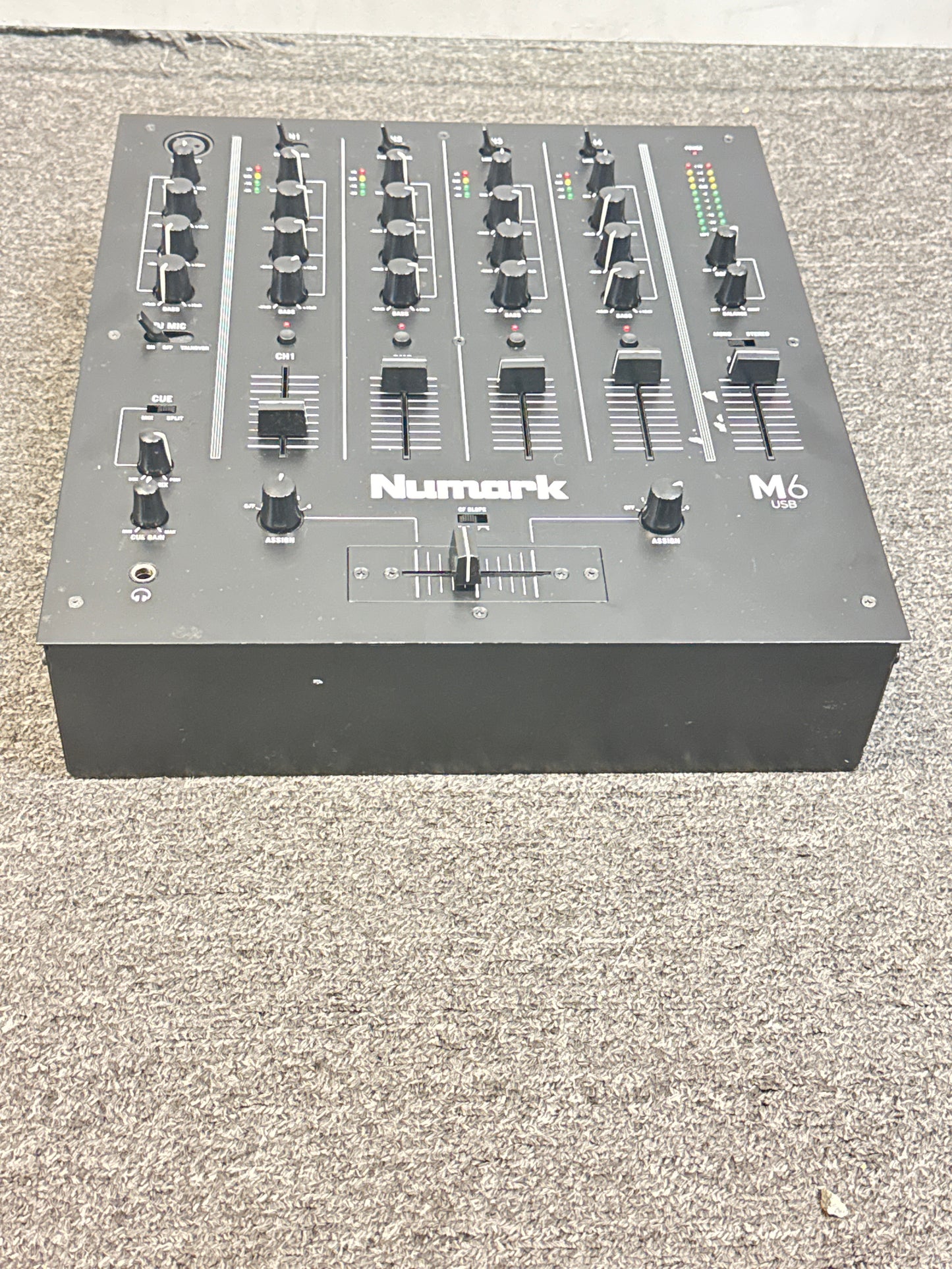 Numark M6USB 4-Channel W/Power Cord