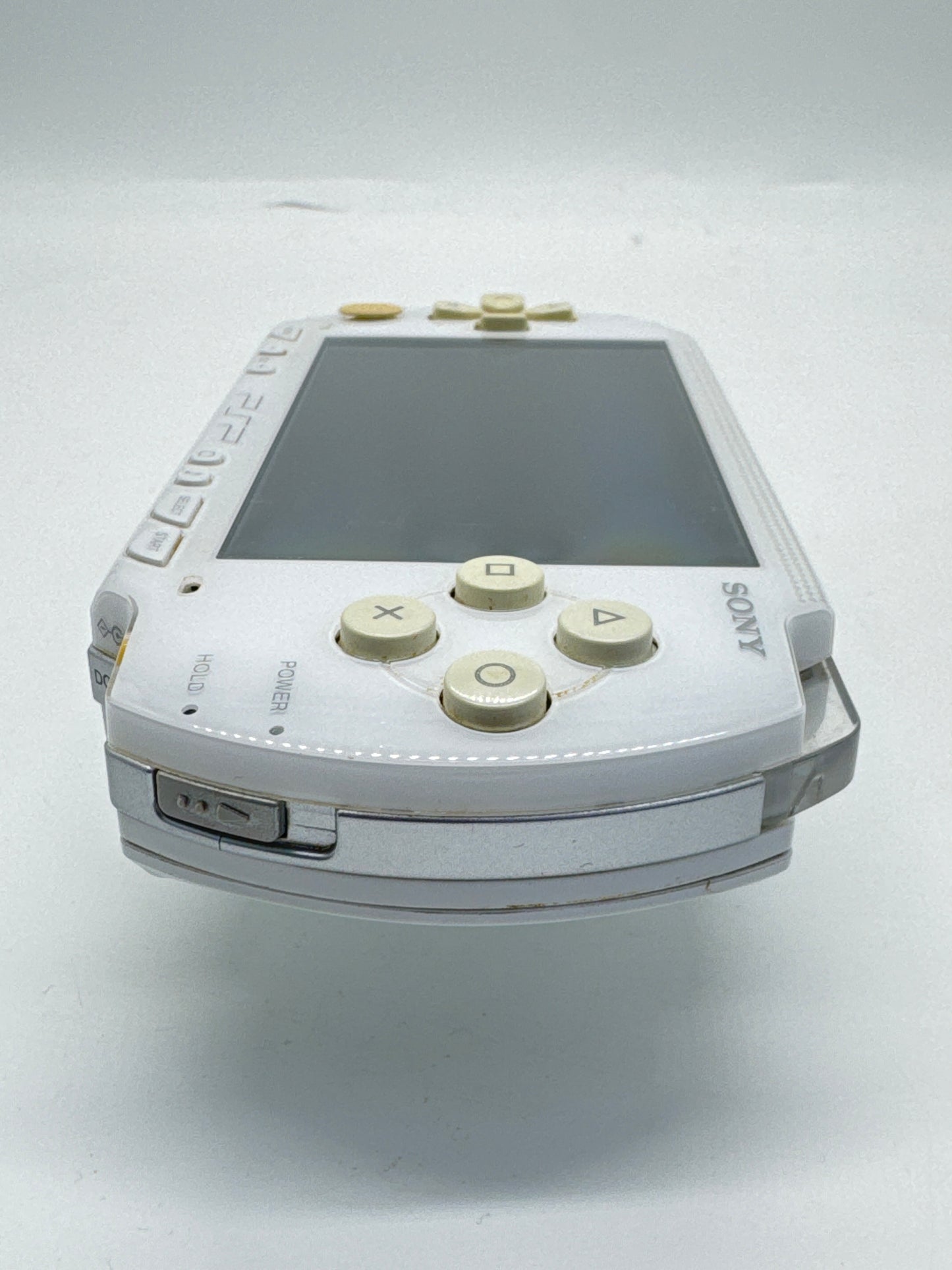 Sony PlayStation Portable PSP-1000 Pearl White Console #62 w/ Charger