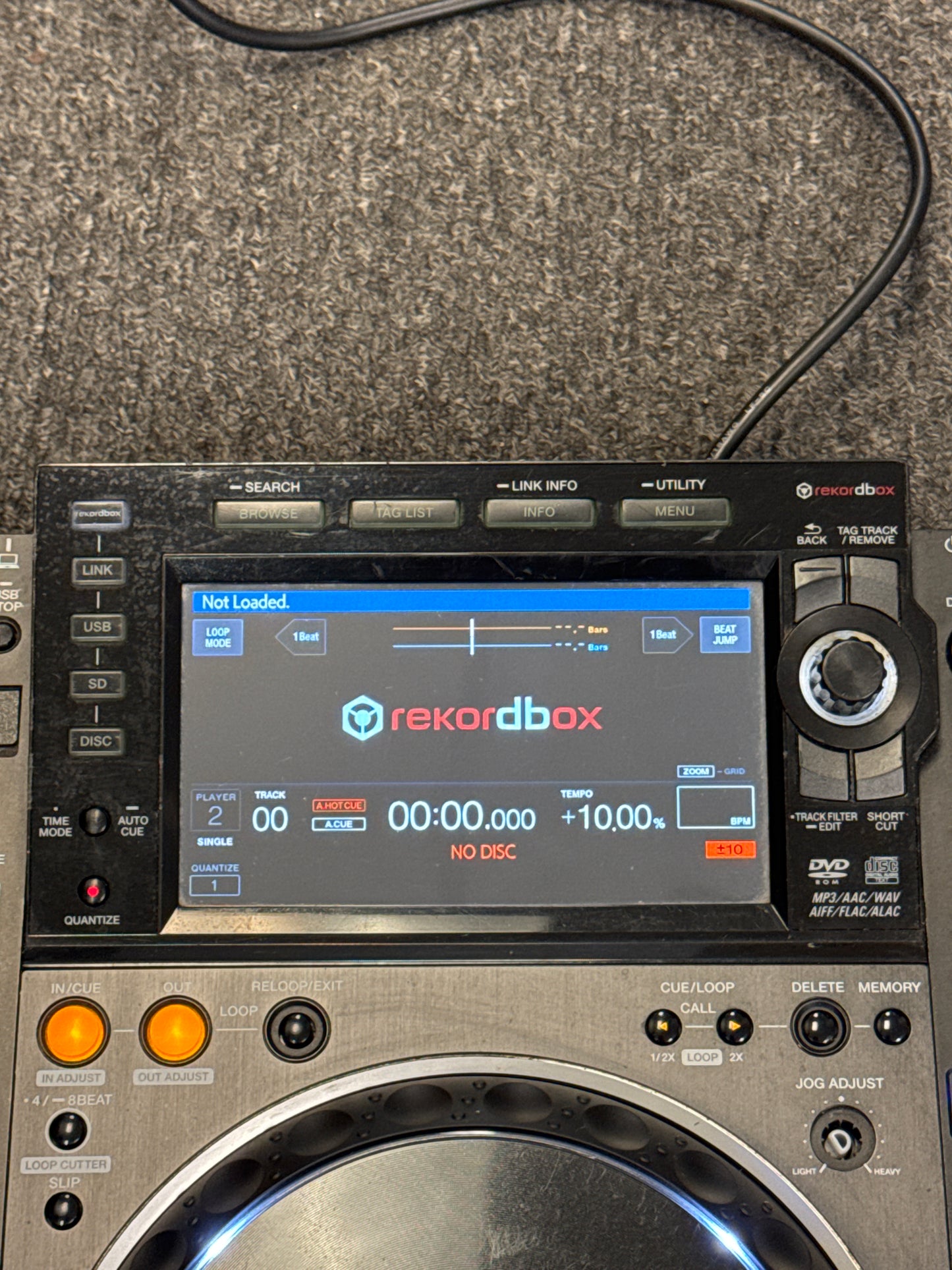 Pioneer DJ CDJ-2000NXS2 Professional Multi-Player - Read!