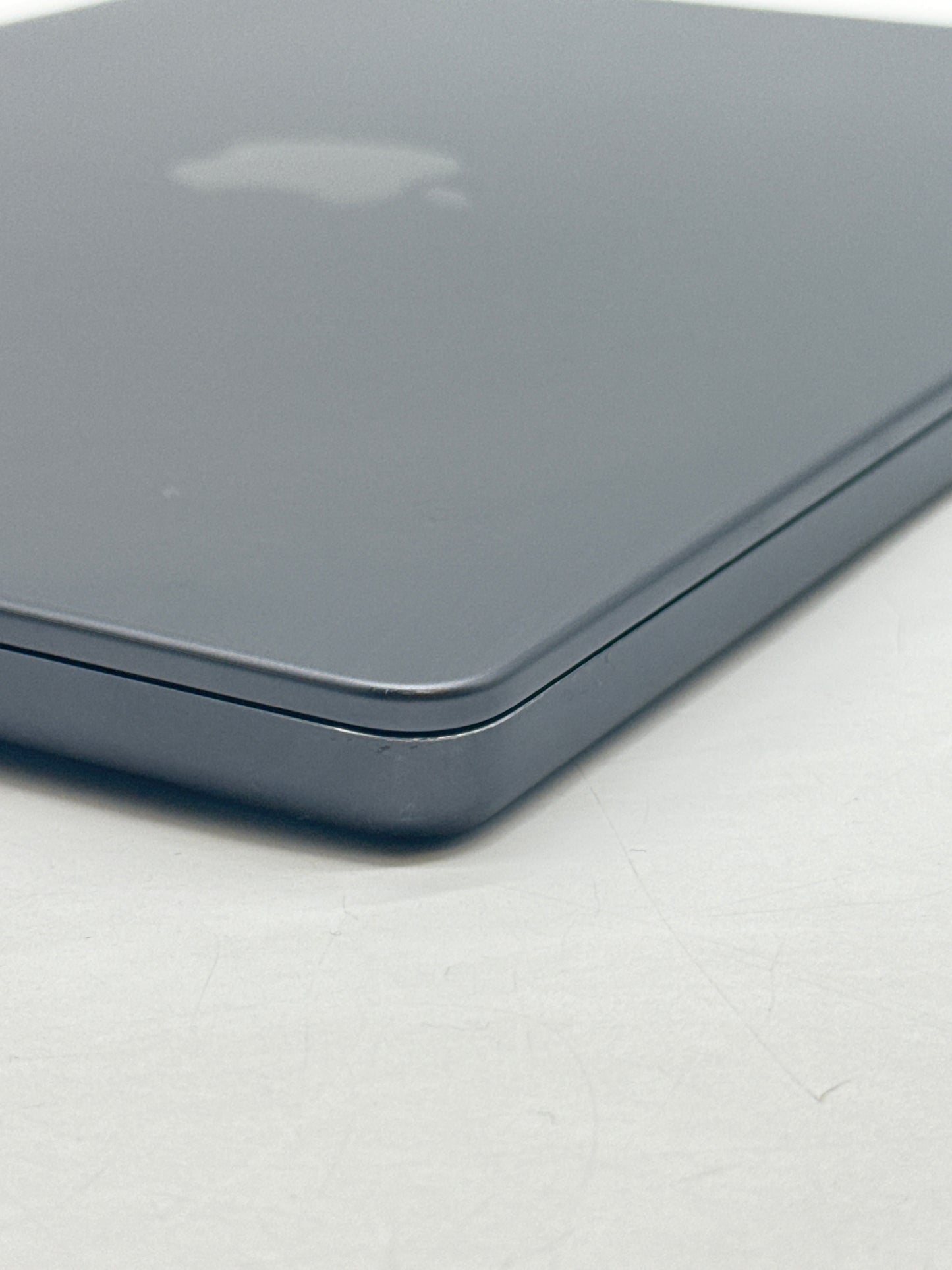 2025 Apple MacBook Pro 14.2" A3434 M5 10C-CPU 10C-GPU 16GB RAM 512GB SSD 30 Cycle