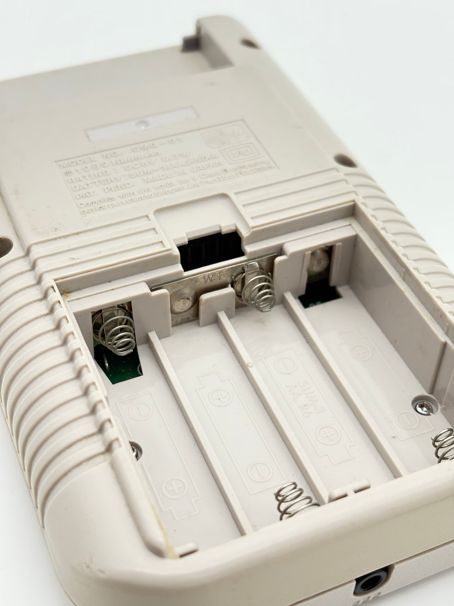 Nintendo Game Boy DMG-001 Gray Handheld Console #30 No Screen Frame AS IS