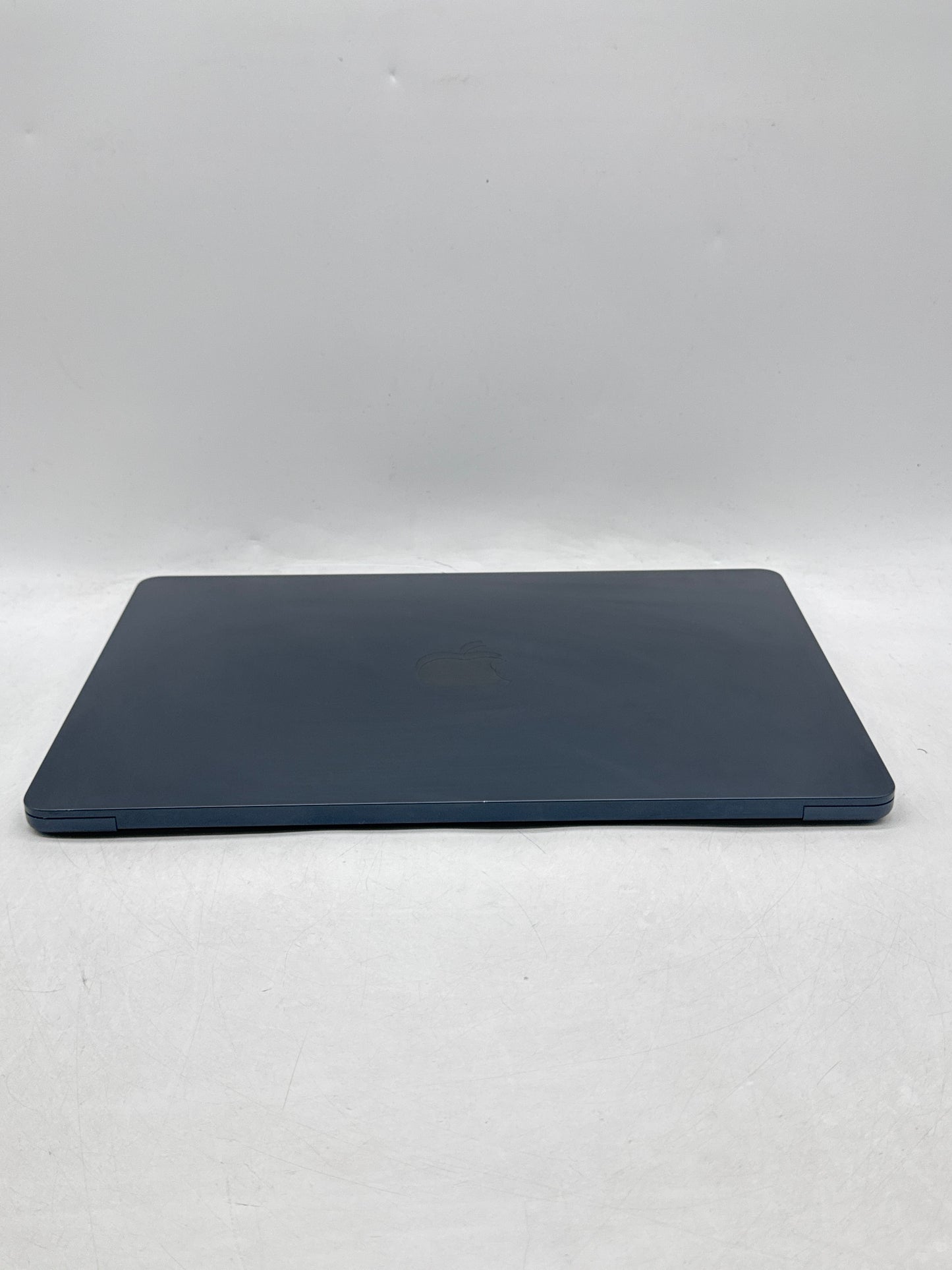 2025 Apple MacBook Air 13.6" A3240 M4 10C-CPU 10C-GPU 16GB RAM 512GB SSD 12 Cycle