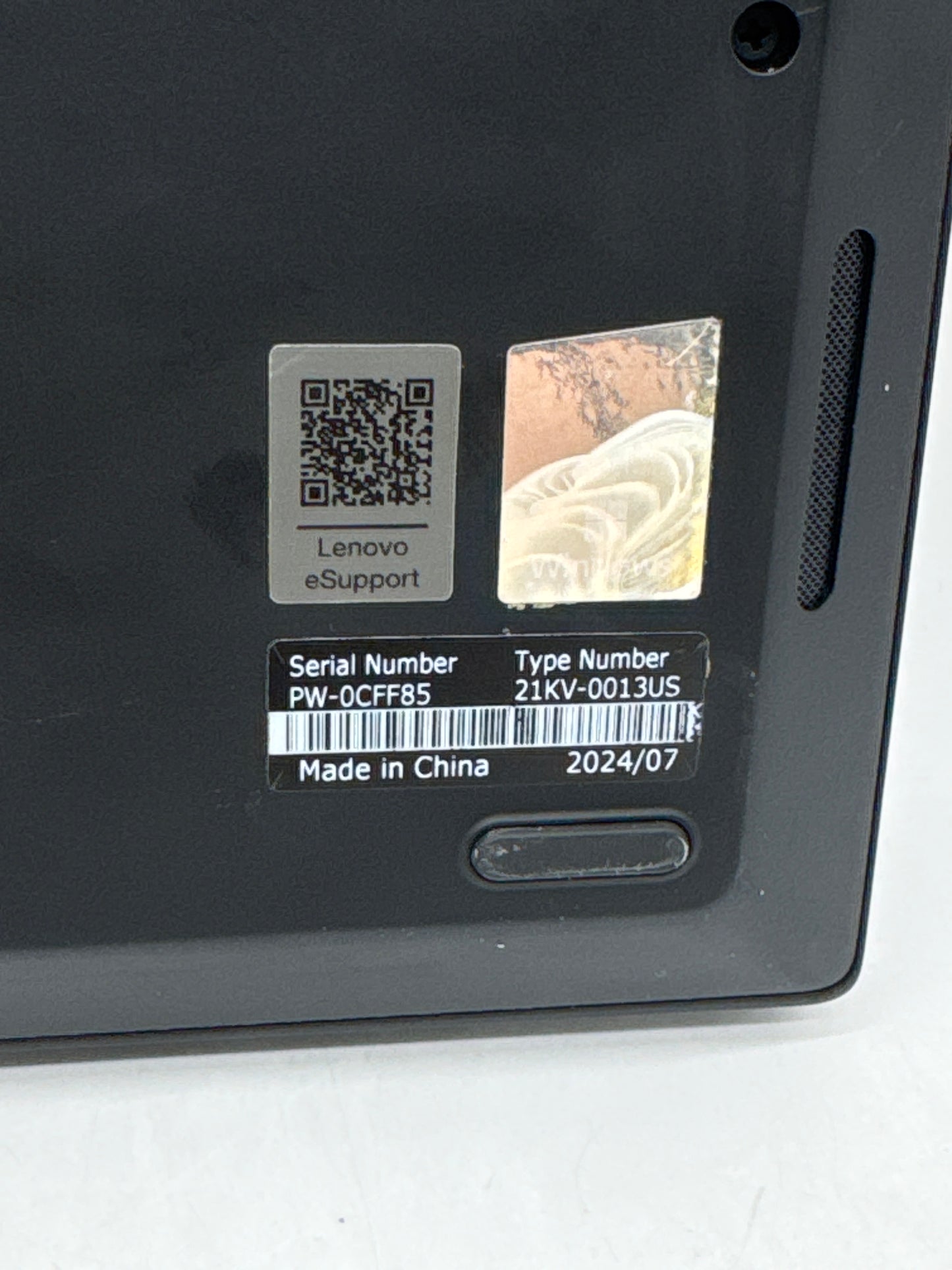 Lenovo ThinkPad P1 Gen 7 16" Core Ultra 7 155H 1TB 32GB RAM RTX 2000 Ada - No OS