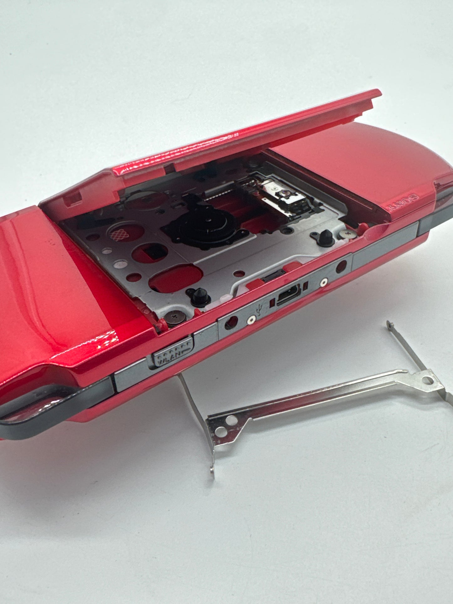 Sony PSP-3000 Red Console w/ 2400mAh Battery #105 Broken Disc Drive READ AS IS