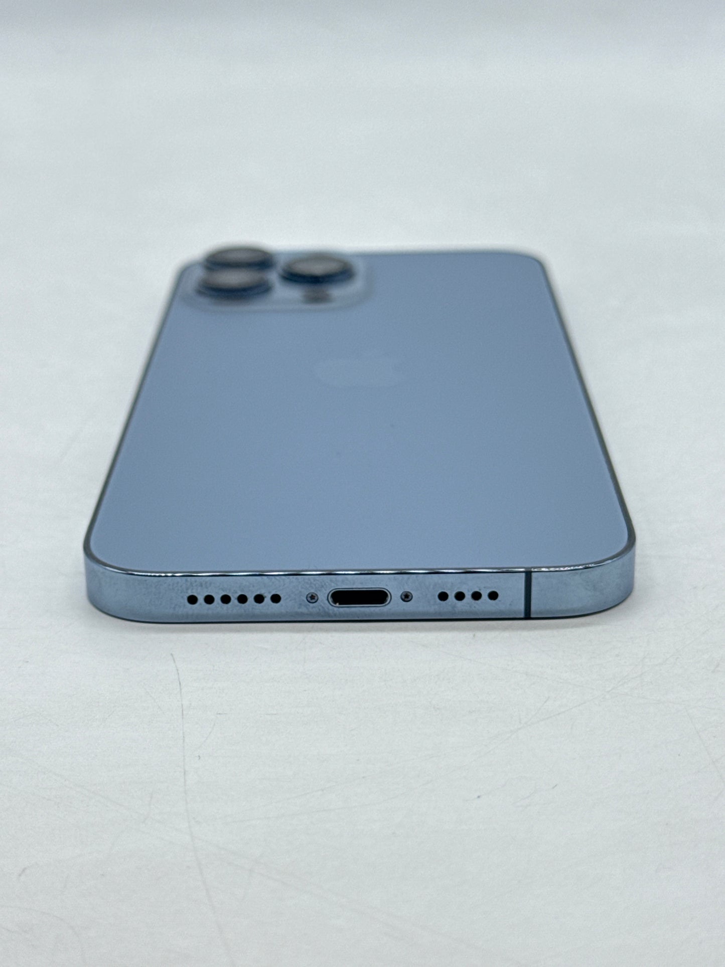 Unlocked Apple iPhone 13 Pro Max A2484 128GB Sierra Blue - 77% Service Battery