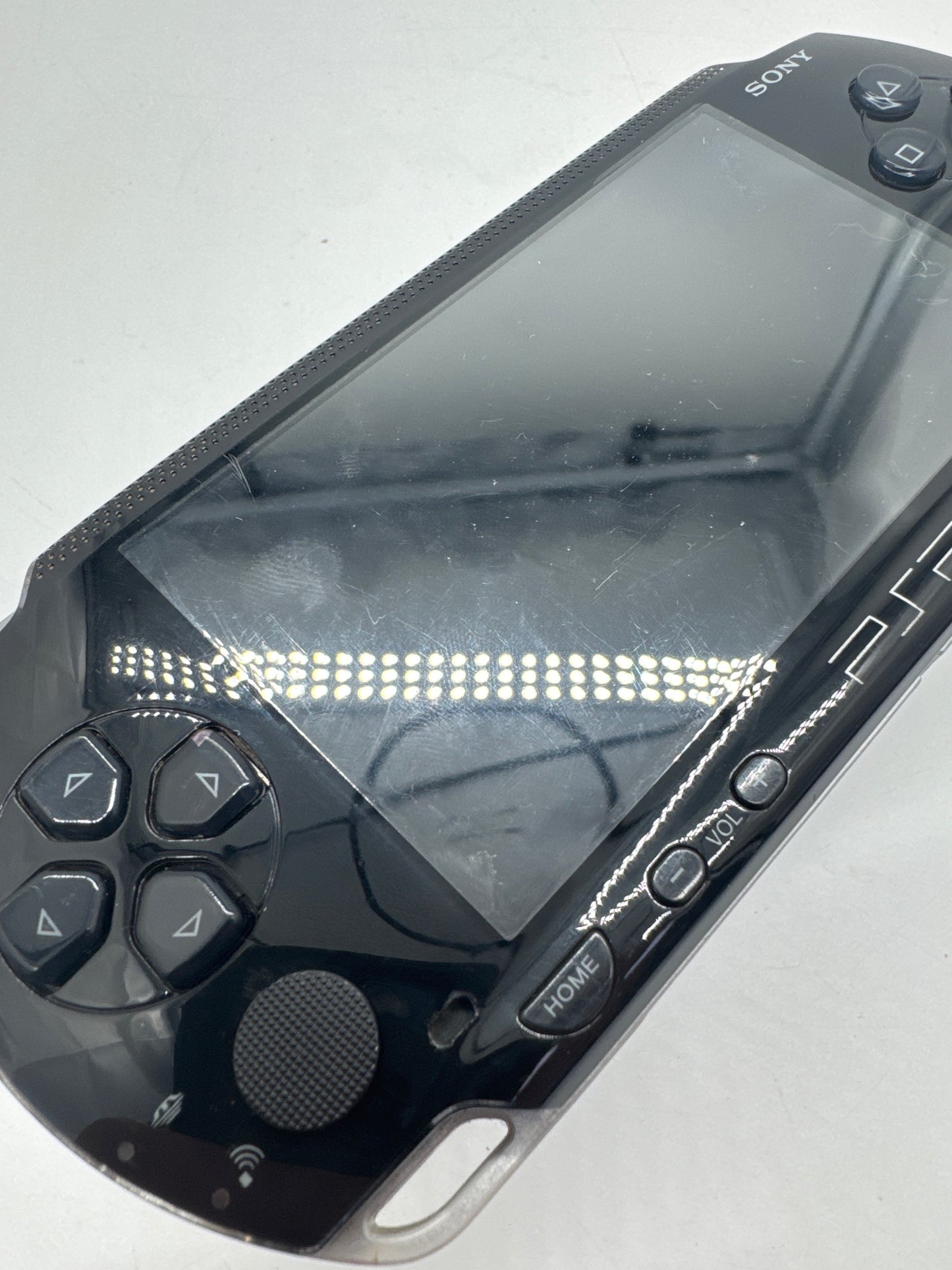 Sony PSP-1000 Piano Black Console #77 w/1800mAh Battery & No Charger
