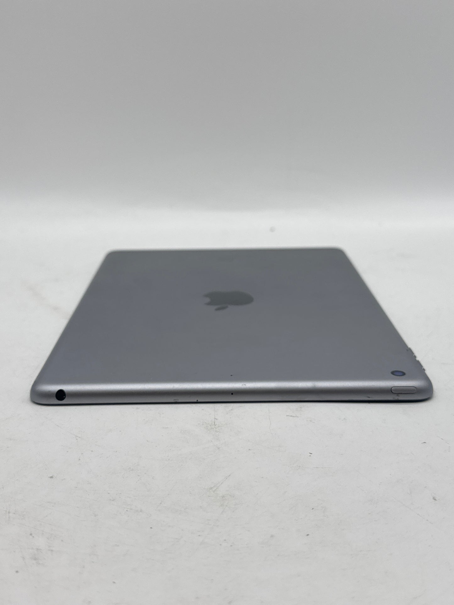 Apple iPad 6th Gen 9.7" A1893 Wi-Fi 32GB Space Gray Parts Only !READ