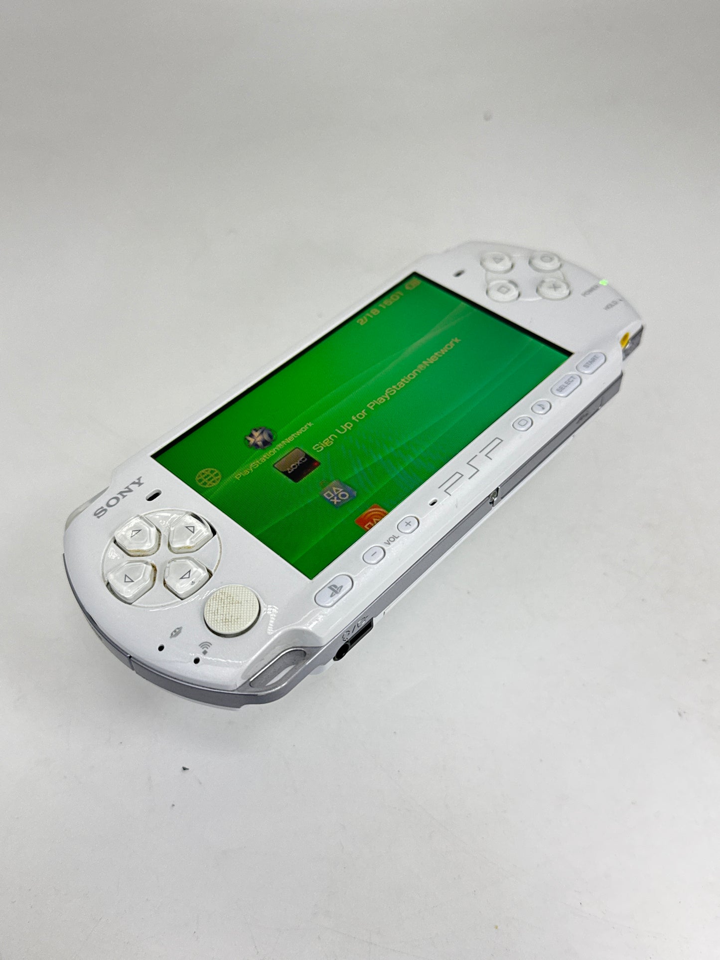 Sony PlayStation Portable PSP-3000 White Console #383 w/1200mAh Battery