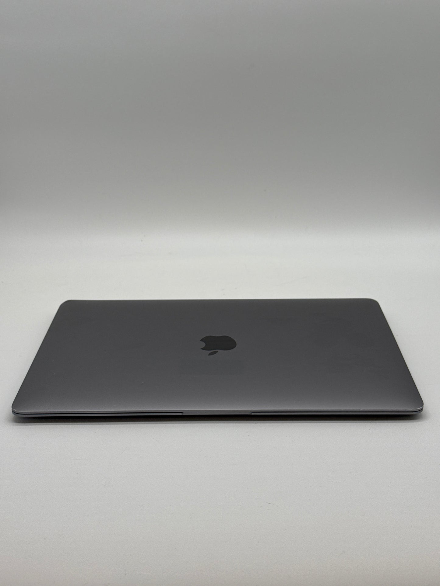 2020 Apple Macbook Air A2179 Core i3 8GB RAM 256GB SSD - Read