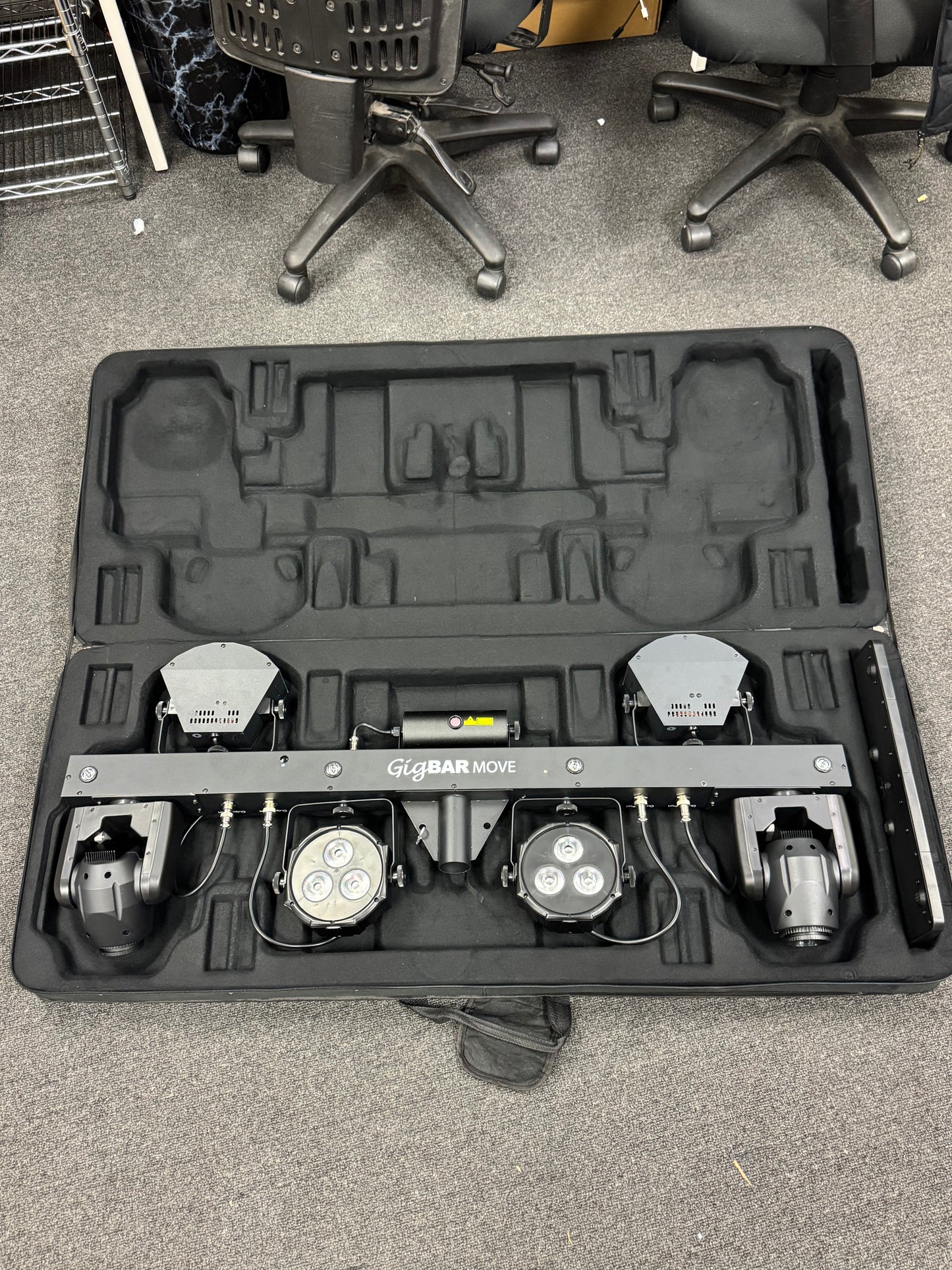 Chauvet DJ GIGBAR MOVE Light System with Accessories