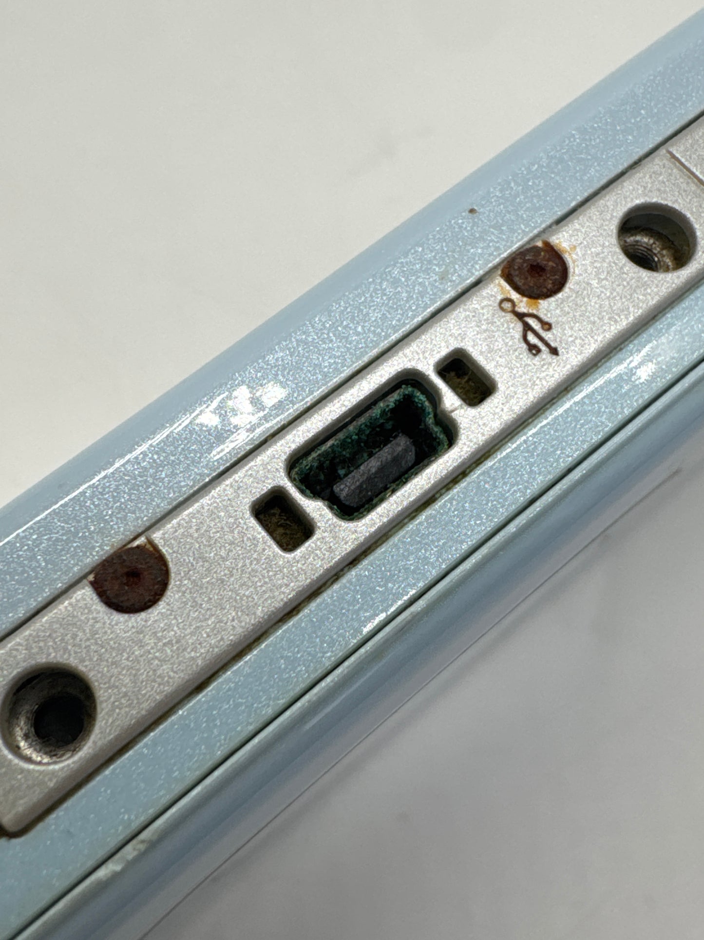 Sony PSP-2000 Blue Console #93 No Battery No Back Lid No Charger AS IS