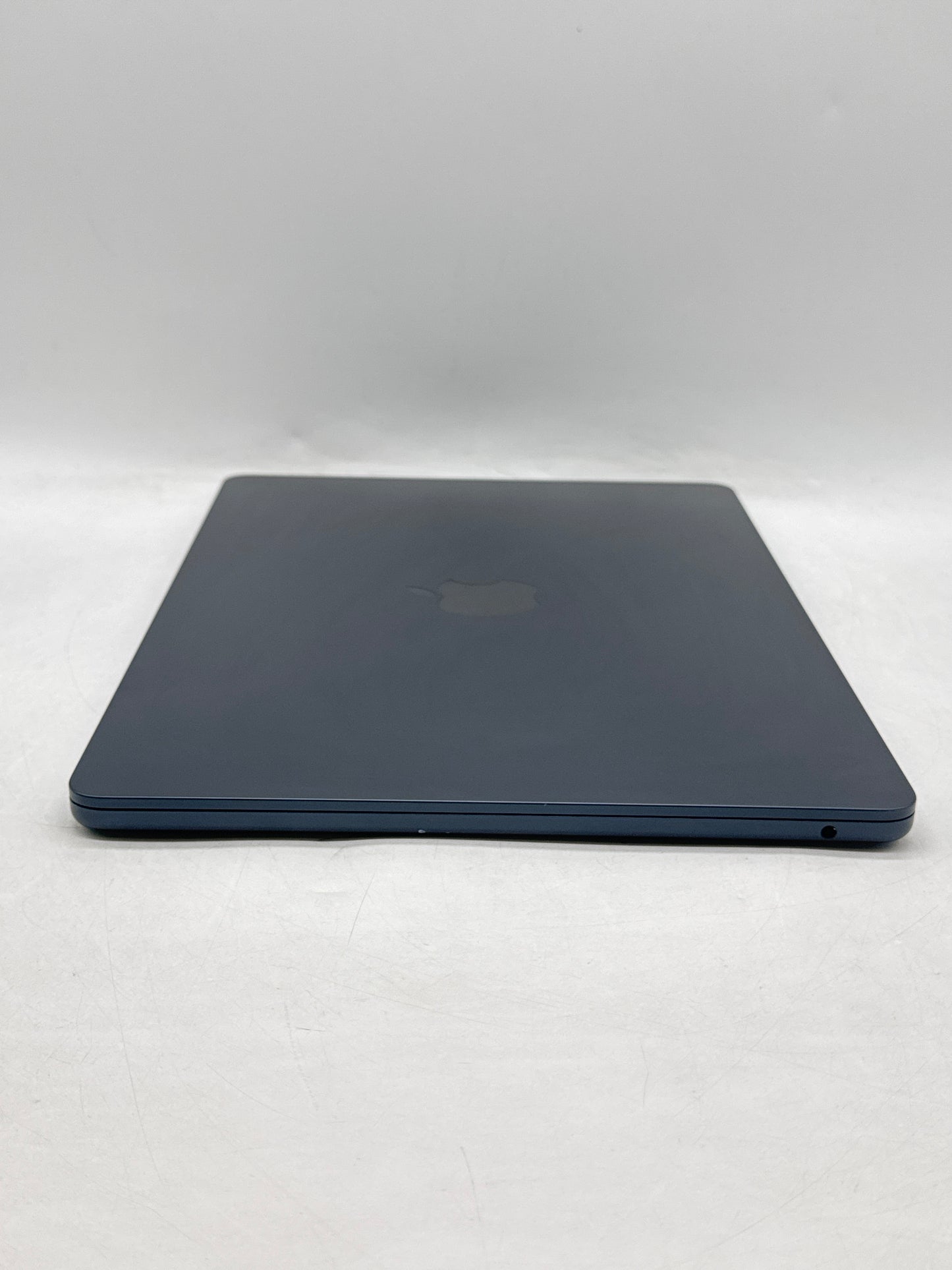 2025 Apple MacBook Air 13.6" A3240 M4 10C-CPU 10C-GPU 16GB RAM 512GB SSD 12 Cycle