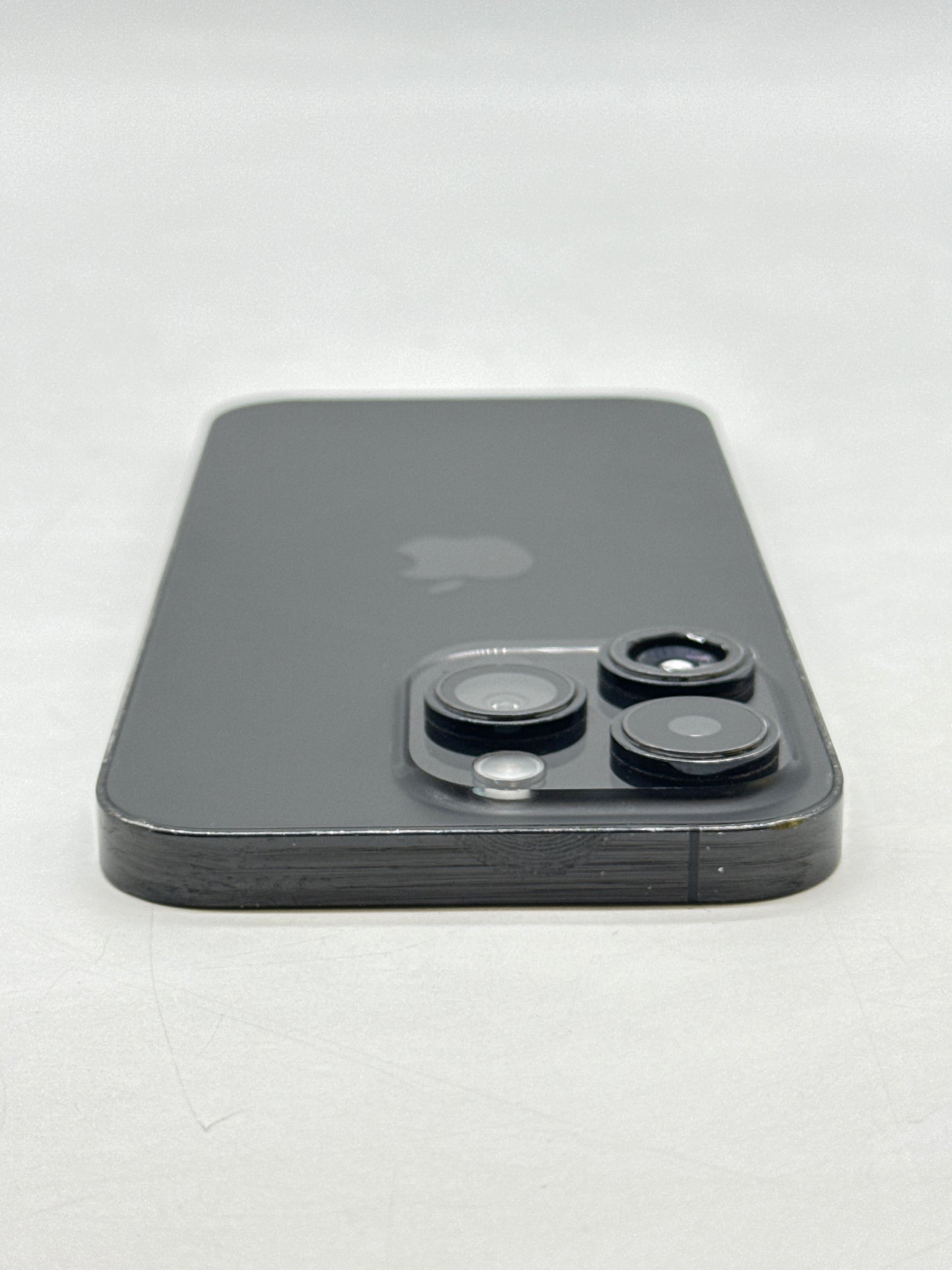 Unlocked Apple iPhone 14 Pro A2650 128GB Space Black - Bad Charging Port Read!