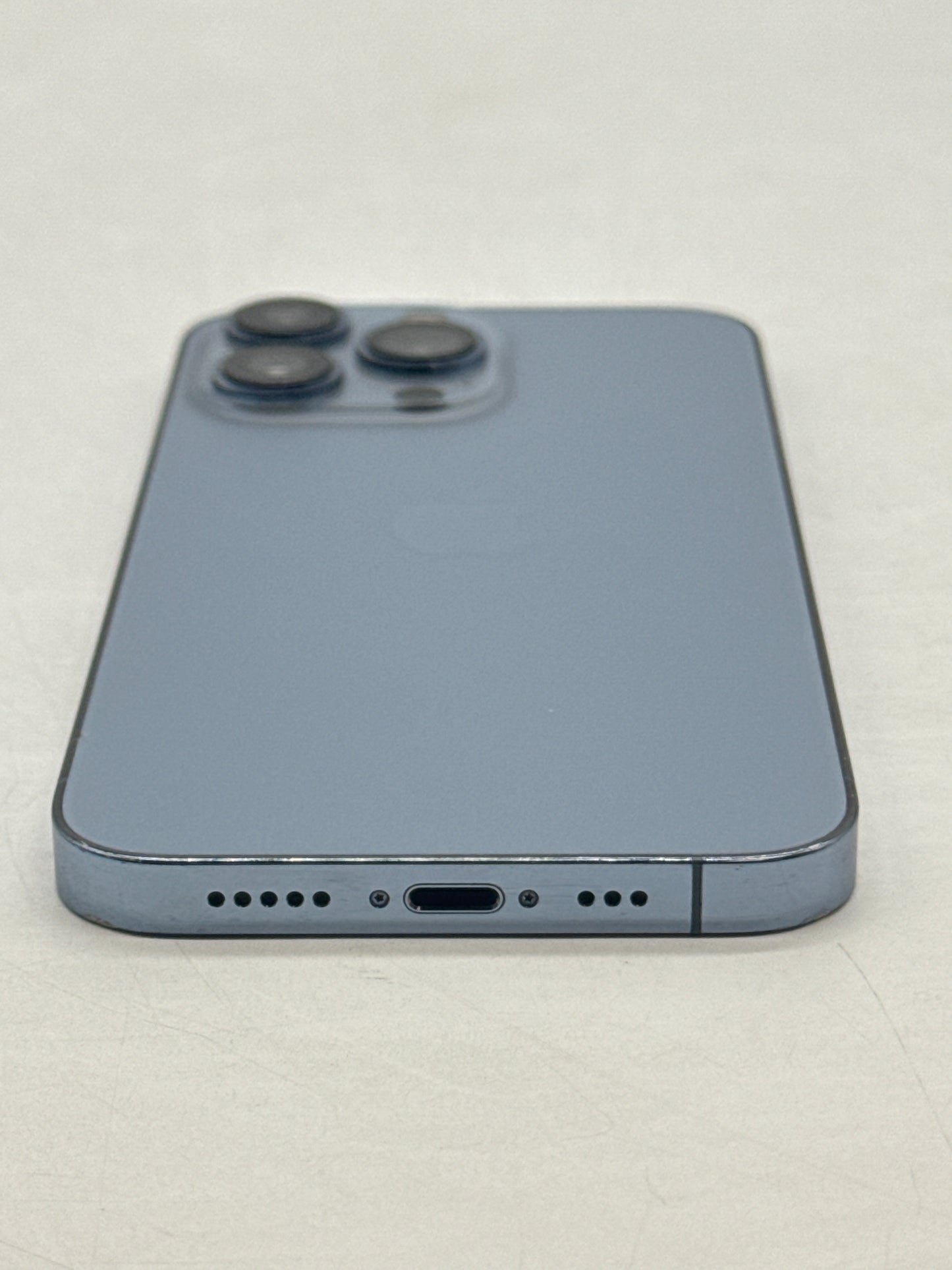 Unlocked Apple iPhone 13 Pro A2483 128GB Sierra Blue - Service Battery 77%