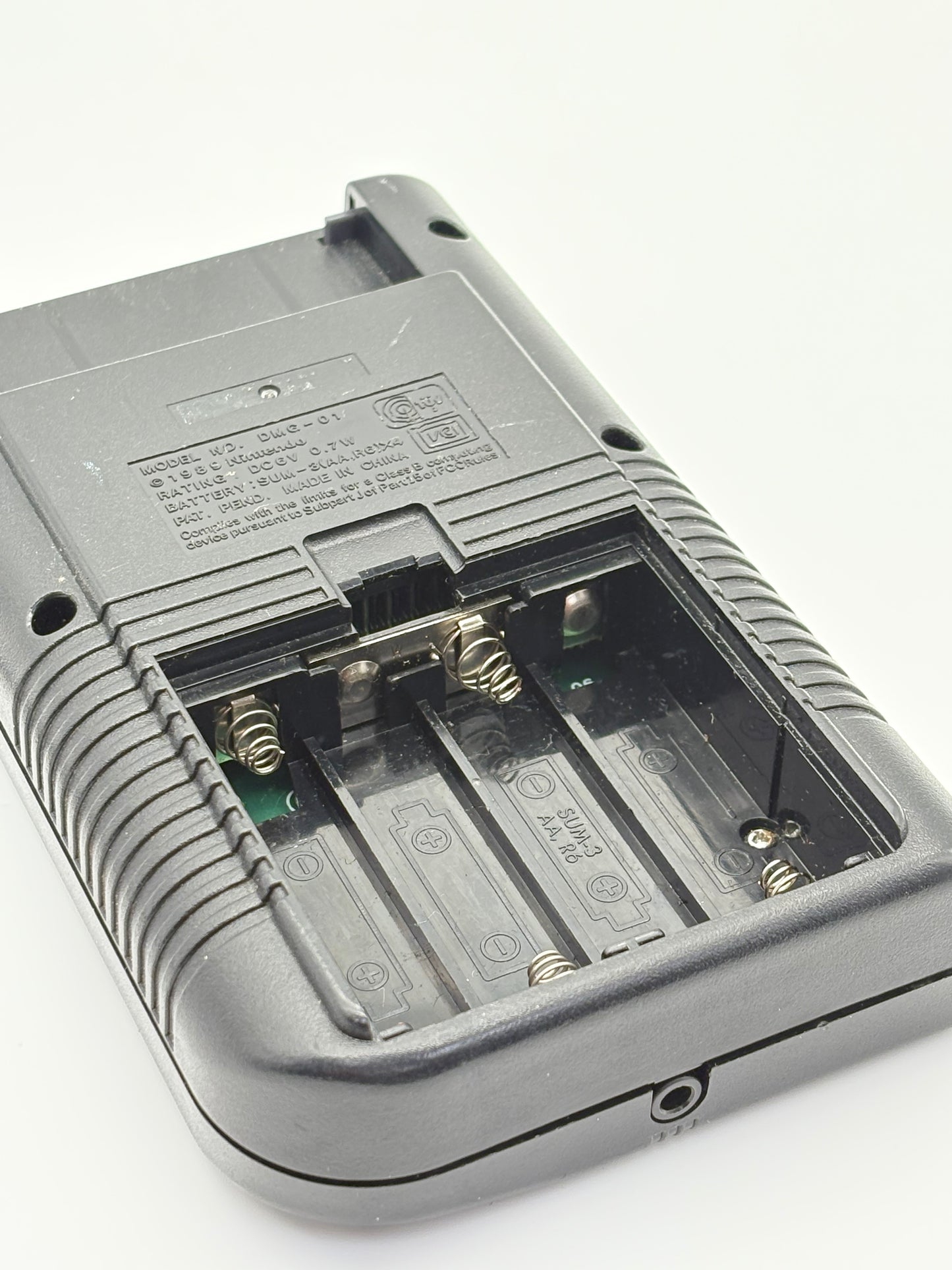 Nintendo Game Boy DMG-001 Black Handheld Console #33