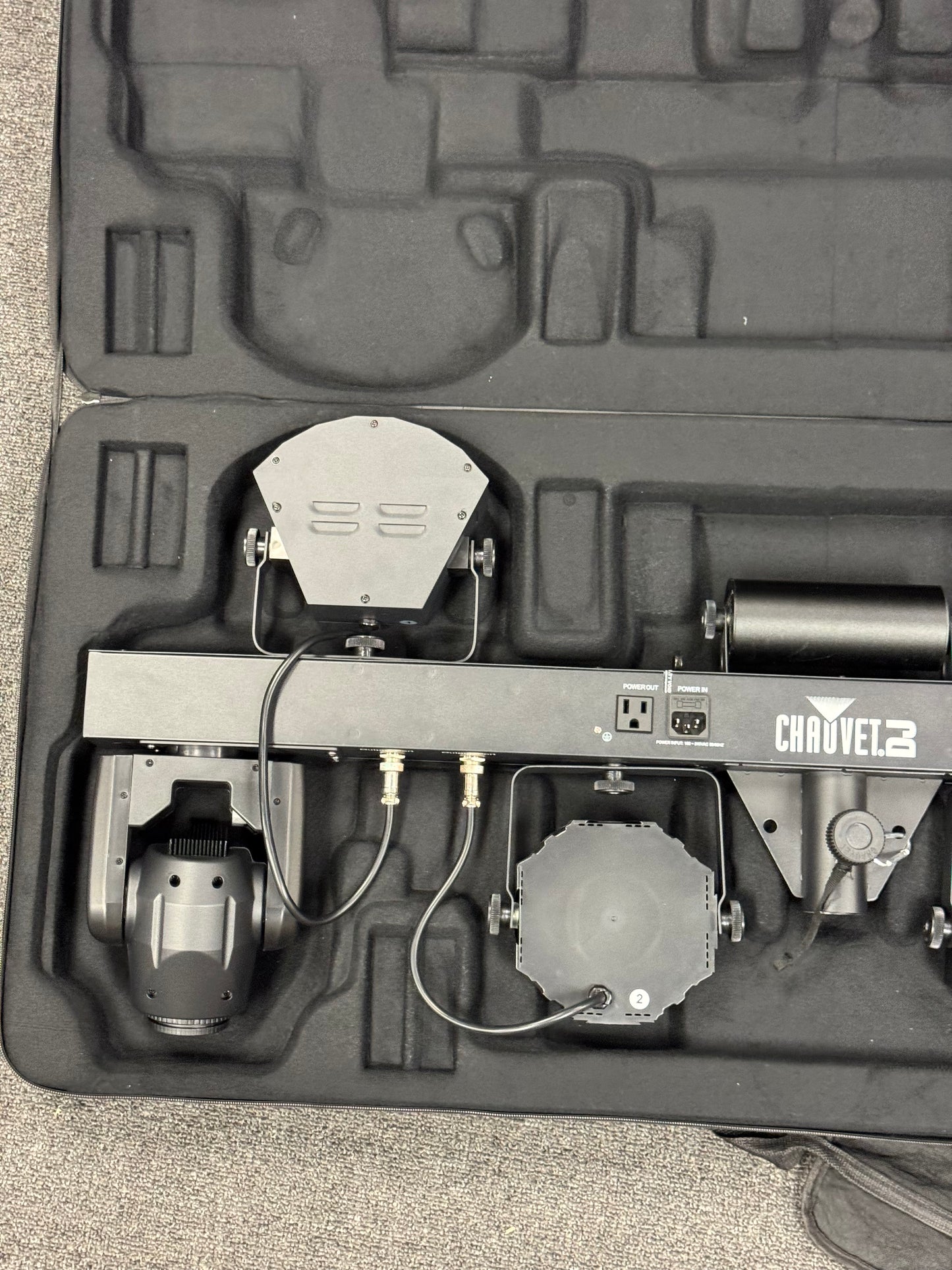 Chauvet DJ GIGBAR MOVE Light System with Accessories