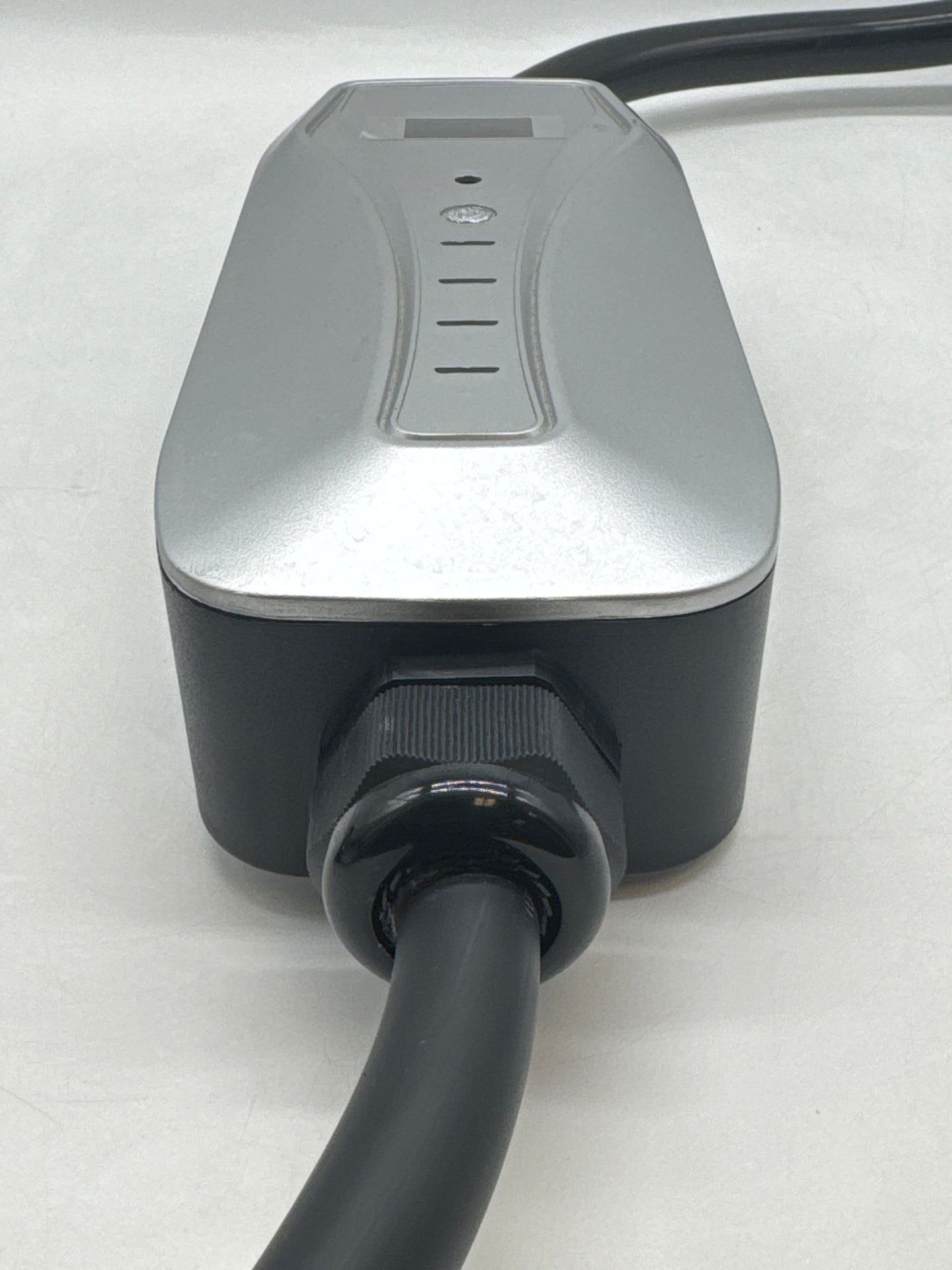 SEGUMA EV-ACS4003U Level 2 EV Charger 40Amp for J1772 BEVs/PHEVs 240V 9.6kW