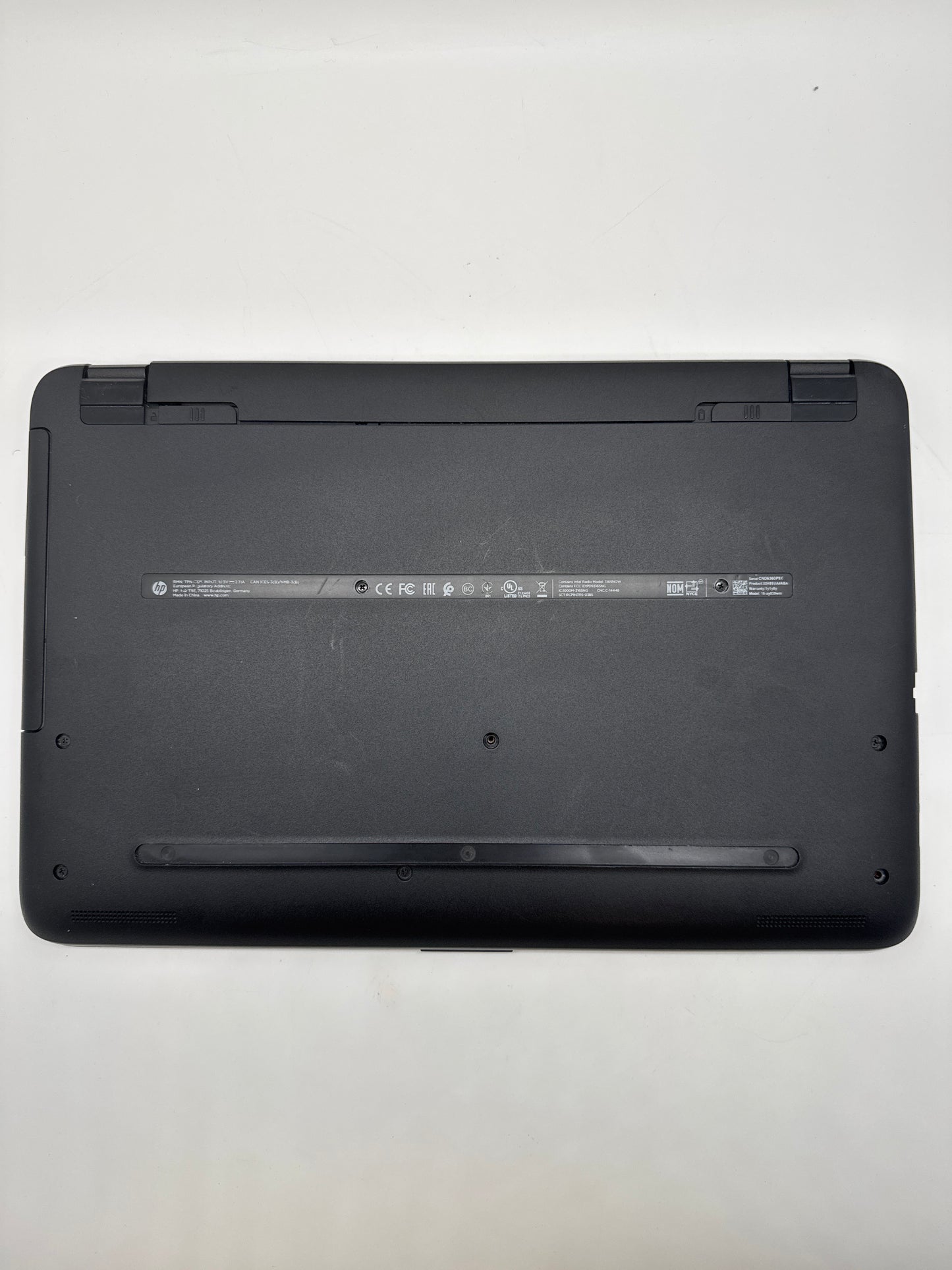 HP 15-ay039wm 15-inch Core i3 8GB RAM 1TB Laptop Gray w/ Charger - Bad Battery