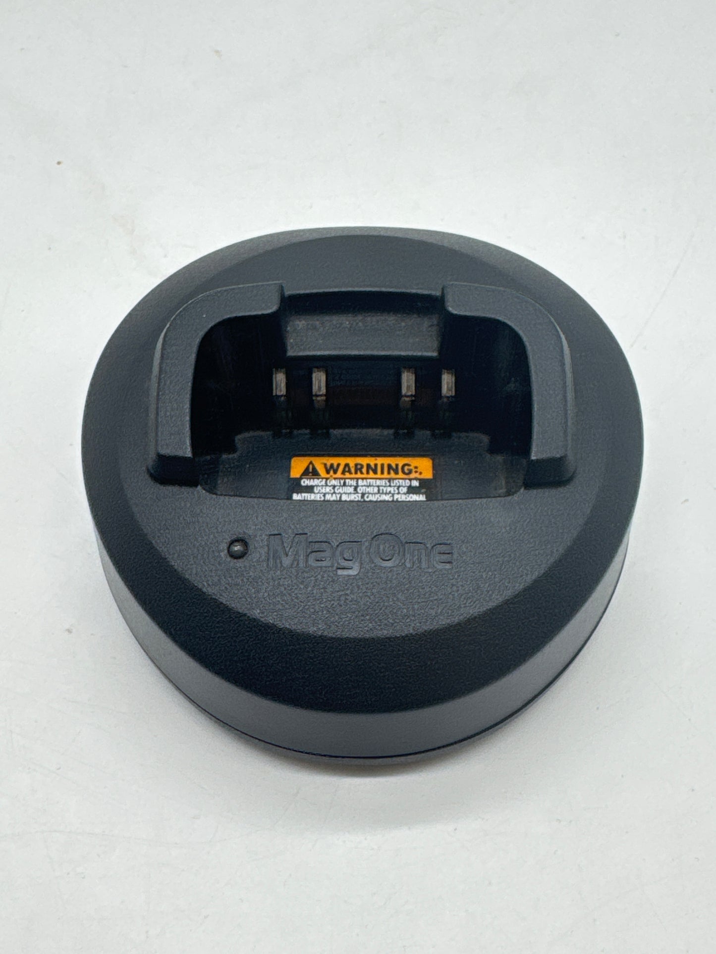 Rapid Charger PMLN4685A for Motorola Mag One Radio