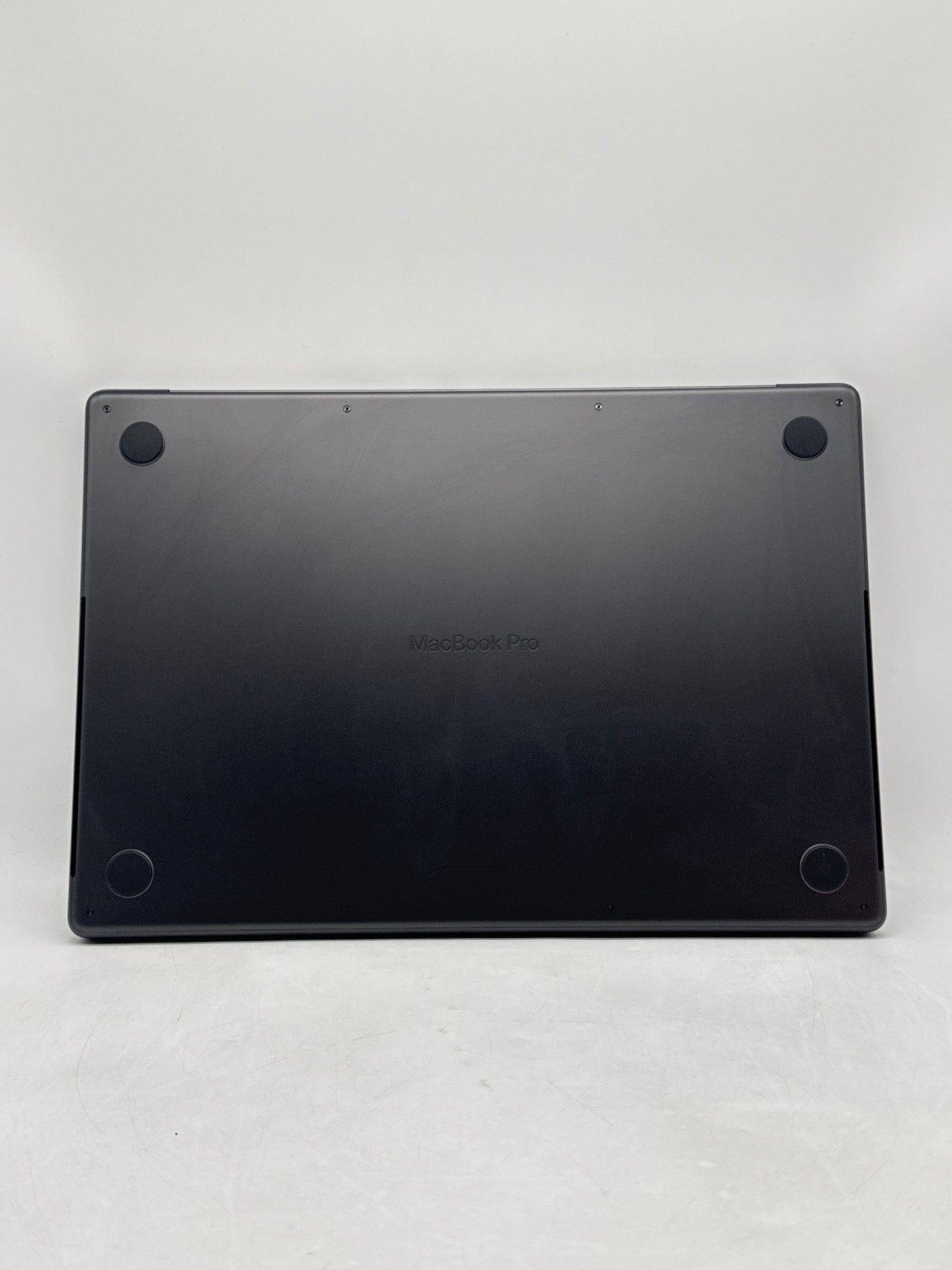 2024 Apple MacBook Pro 16.2" A3186 M4 Max 16C-CPU 40C-GPU 1TB 48GB RAM 3 Cycle