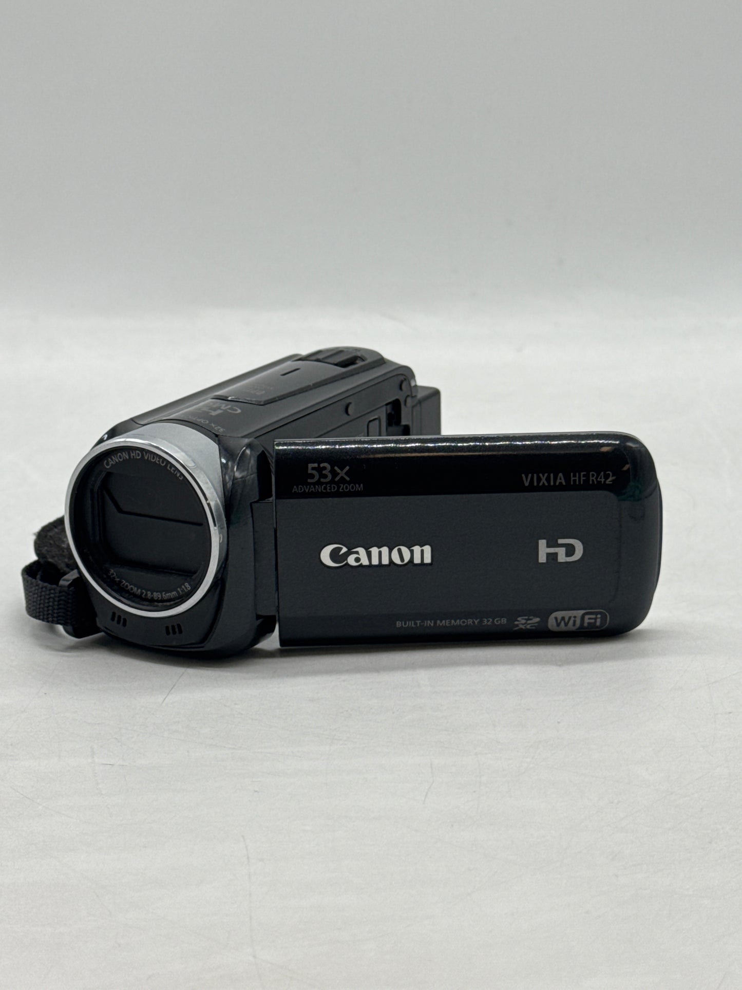 Canon VIXIA HF R42 HD Camcorder Black - Untested